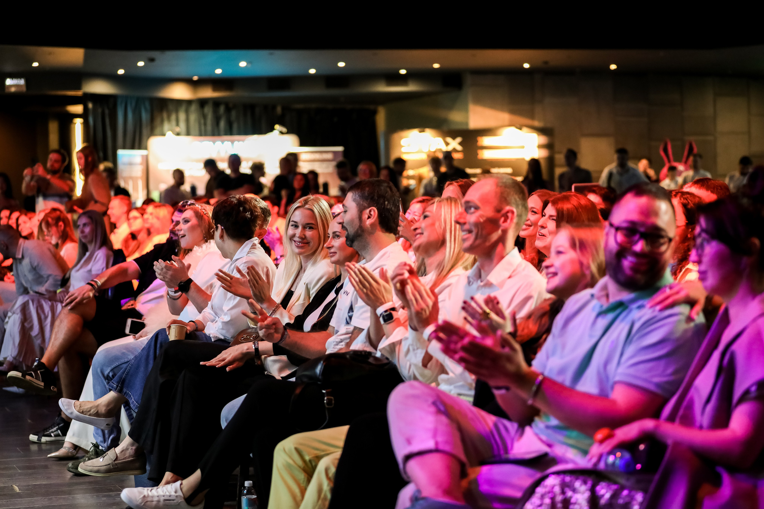 ФЛАГМАН / ГЛАВНЫЕ СПИКЕРЫ ОЛЕГ ТОРБОСОВ / СТАС ЕГОВЦЕВ. Photographer Viktoriya Markushina «My world throug»