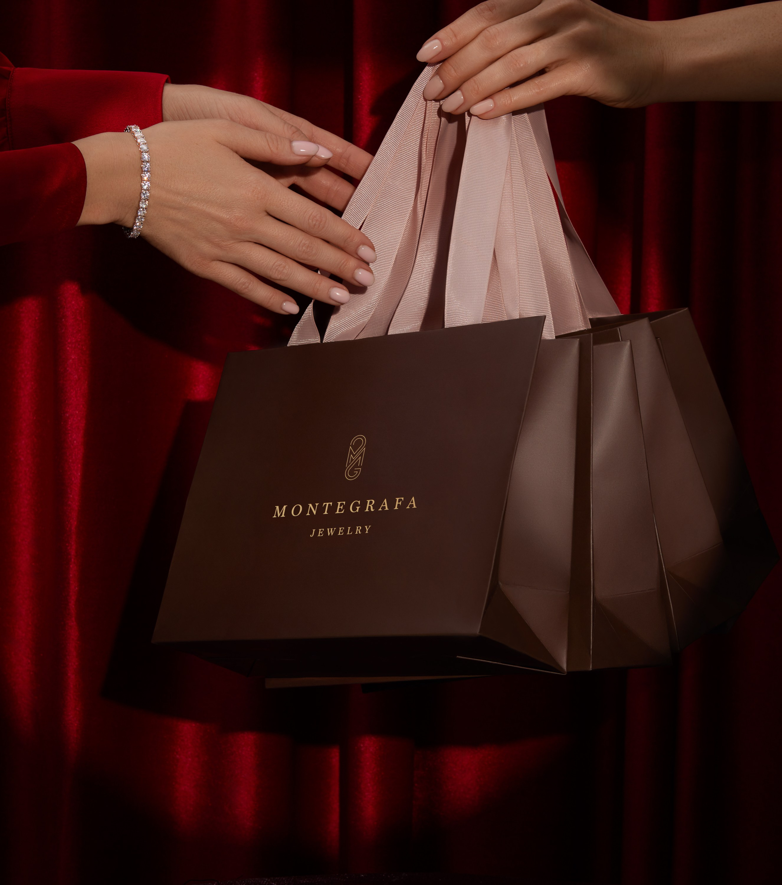 Съемка украшений, ювелирная фотография, стоимость съемки украшений, съемка бижутерии. Евгения Морозова фотограф: предметная и ювелирная съемка, фудфото