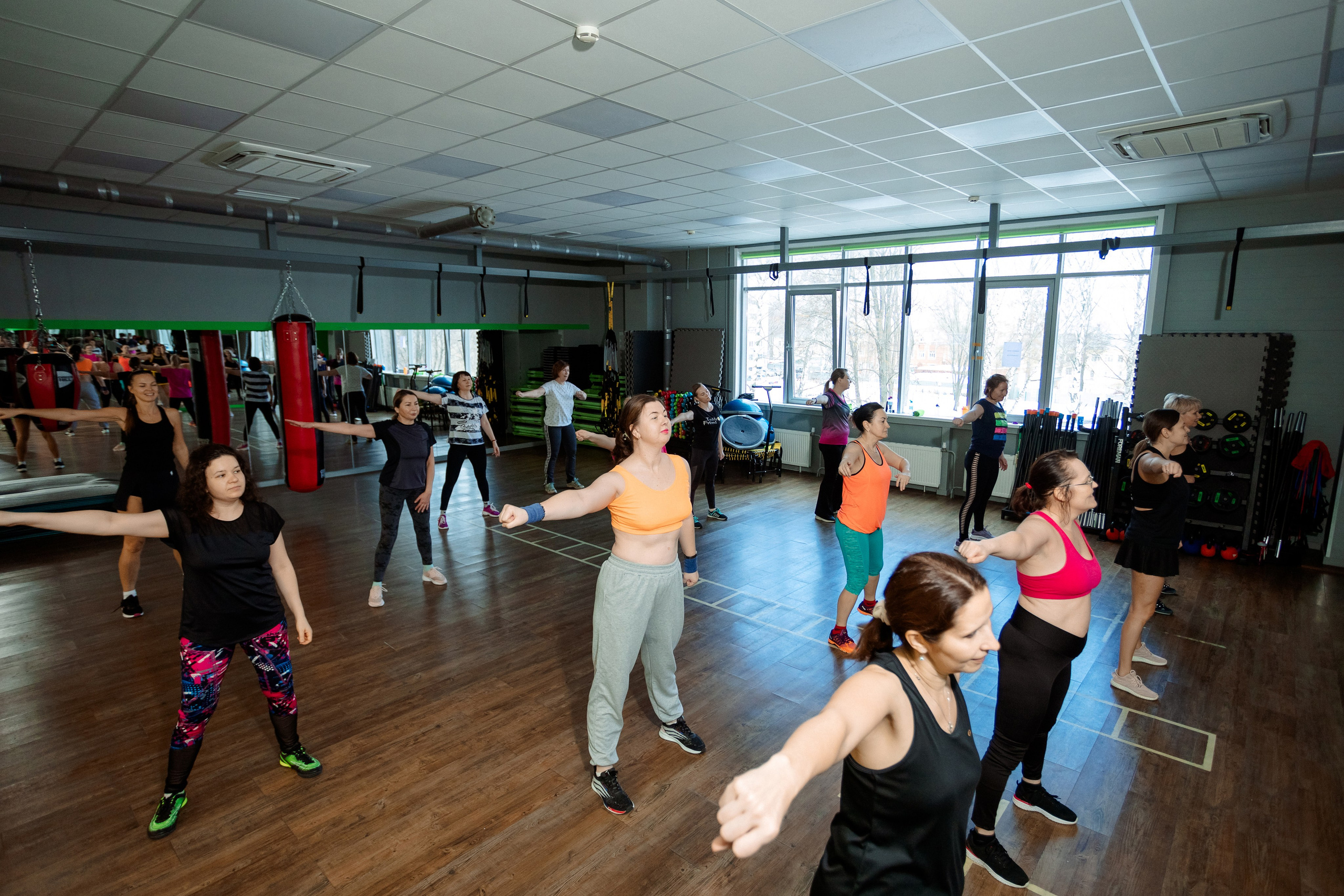 РЕПОРТАЖ: ФИТНЕСС-КЛУБ X-FIT. Профессиональный фотограф в Ижевске Леша Петров