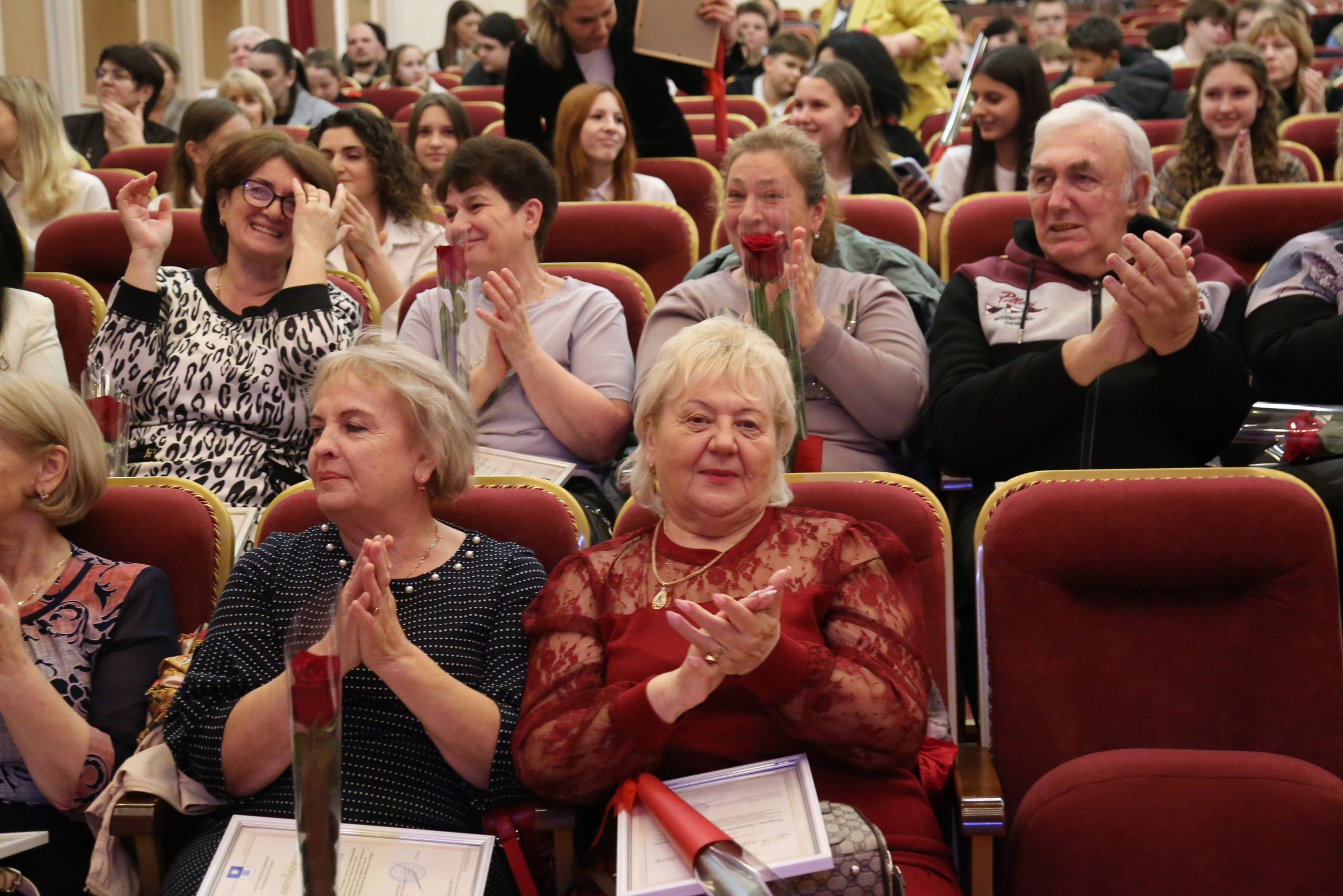 День Волонтёра. Жизнь курорта Кабардинка в фотографиях
