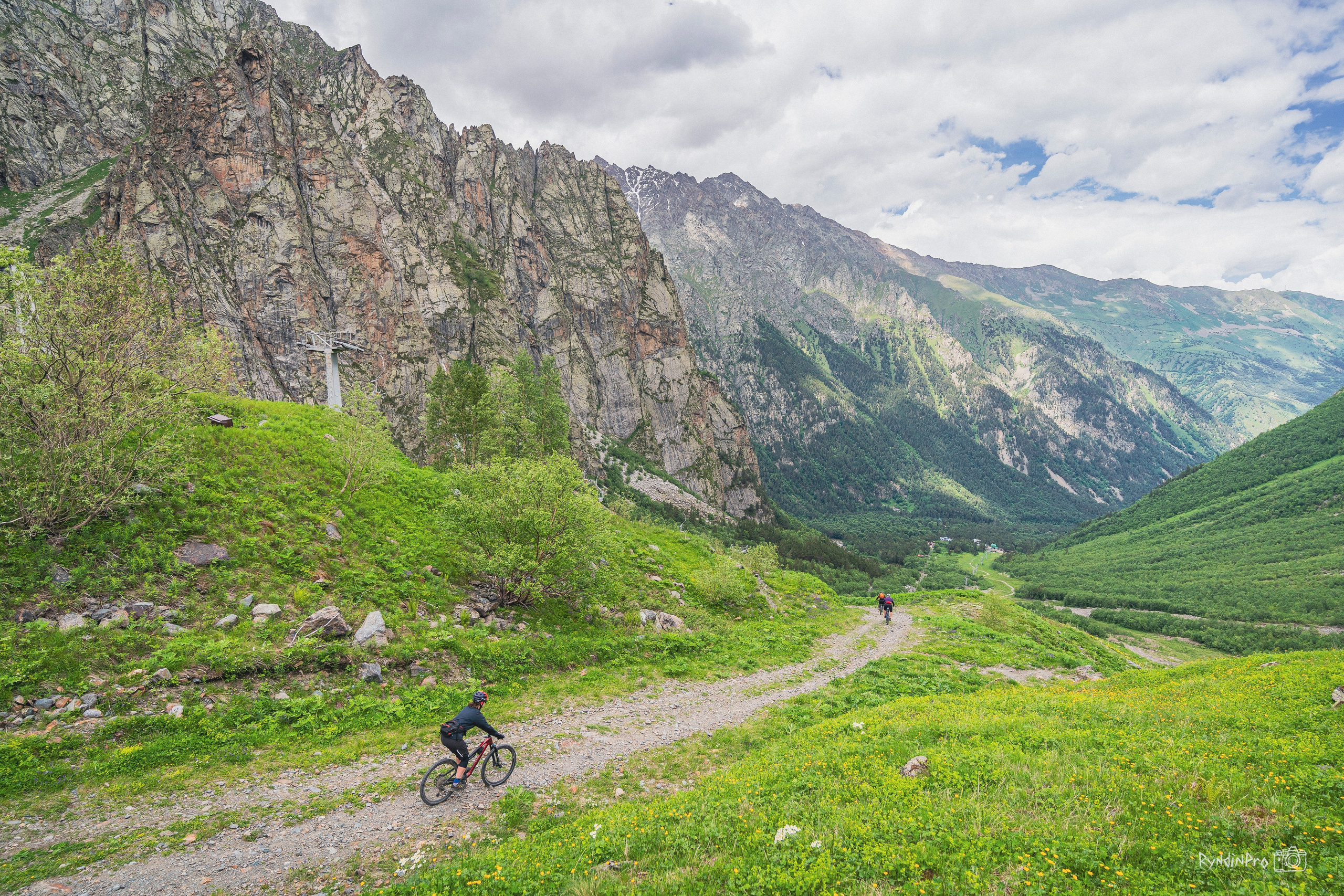 Велотур Осетия 16.06.2024 Ковальтур. Репортажный фотограф в Краснодаре Рындин Дмитрий