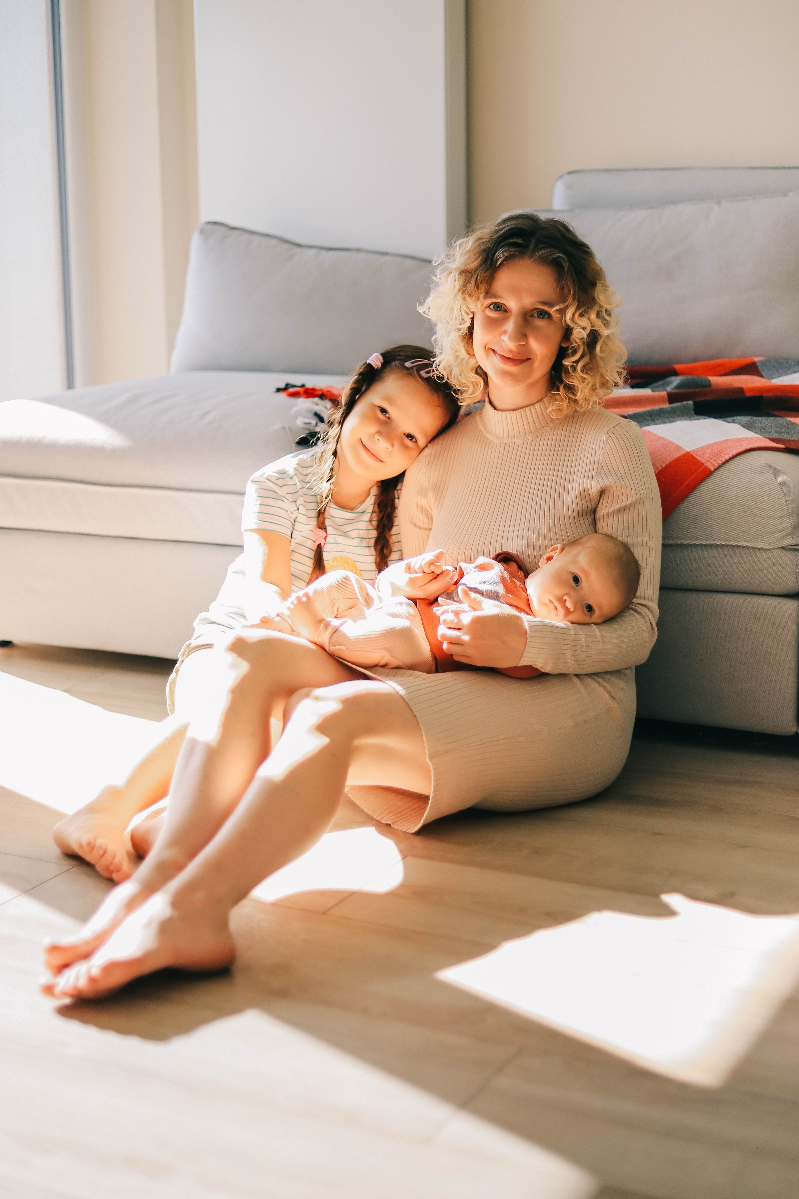 Луиза домашняя фотосессия. Женский/Детский фотограф в Симферополе Вероника Слепогина