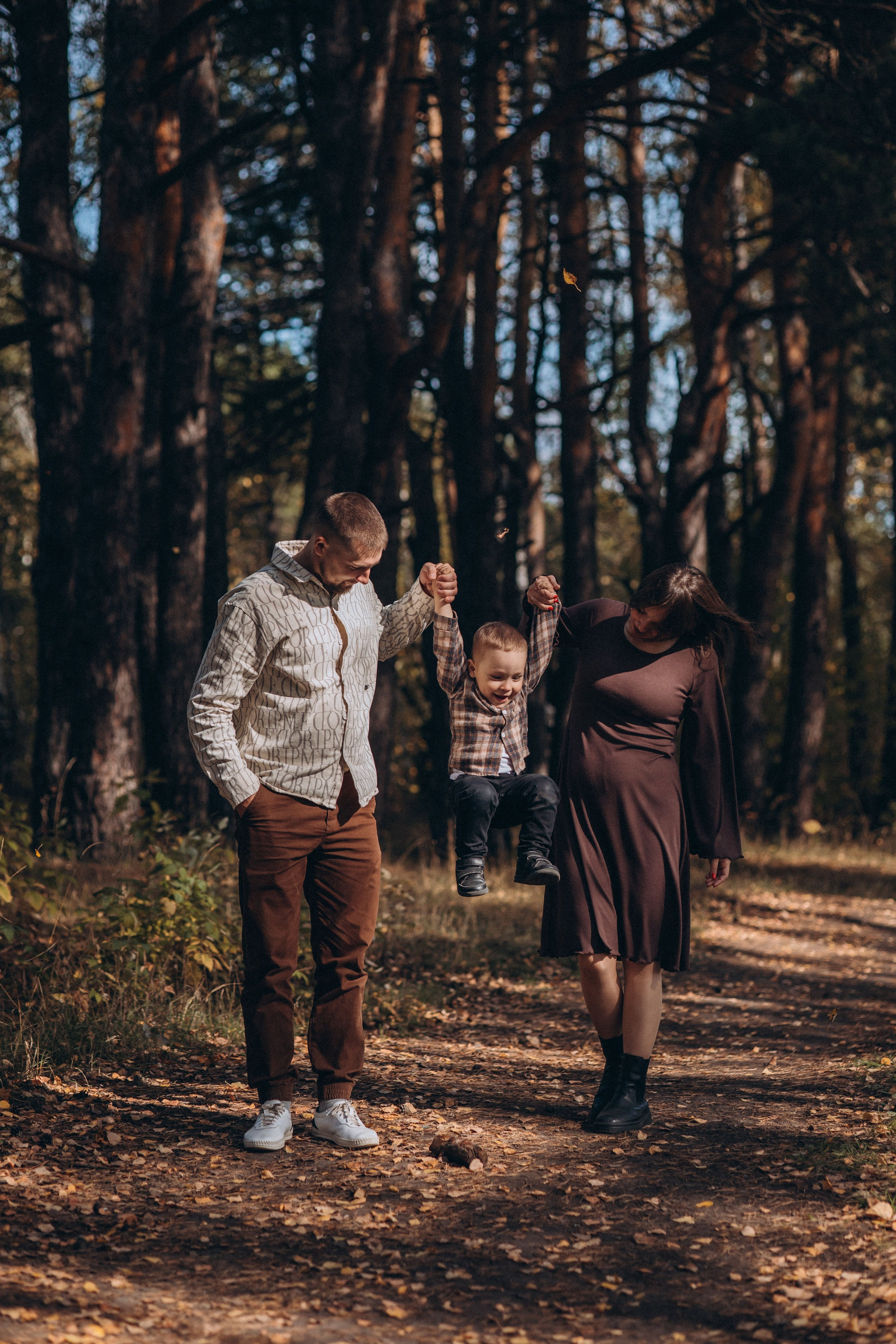 Семья Колесниковых. Семейный фотограф Нижневартовск Тюмень Ефимова Ирина