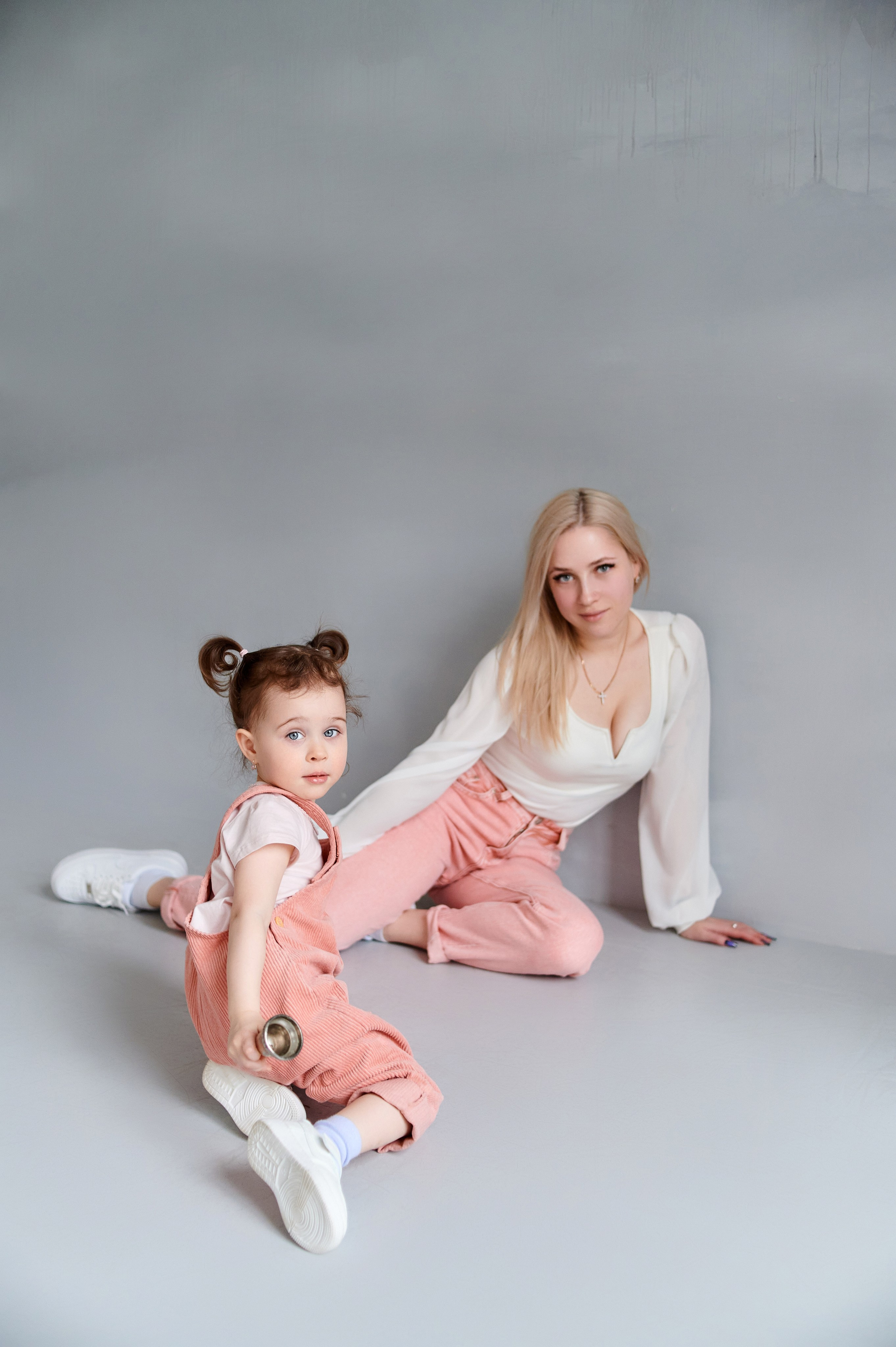 В студии. Семейный и детский фотограф в г. Ногинске Ангелина Хасанова