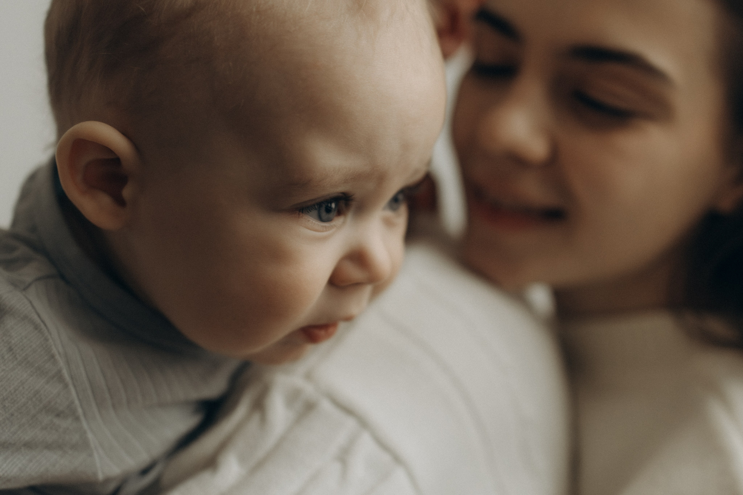 Семейная фотосессия в студии. Семейный фотограф Москва Юлиана Фетисова