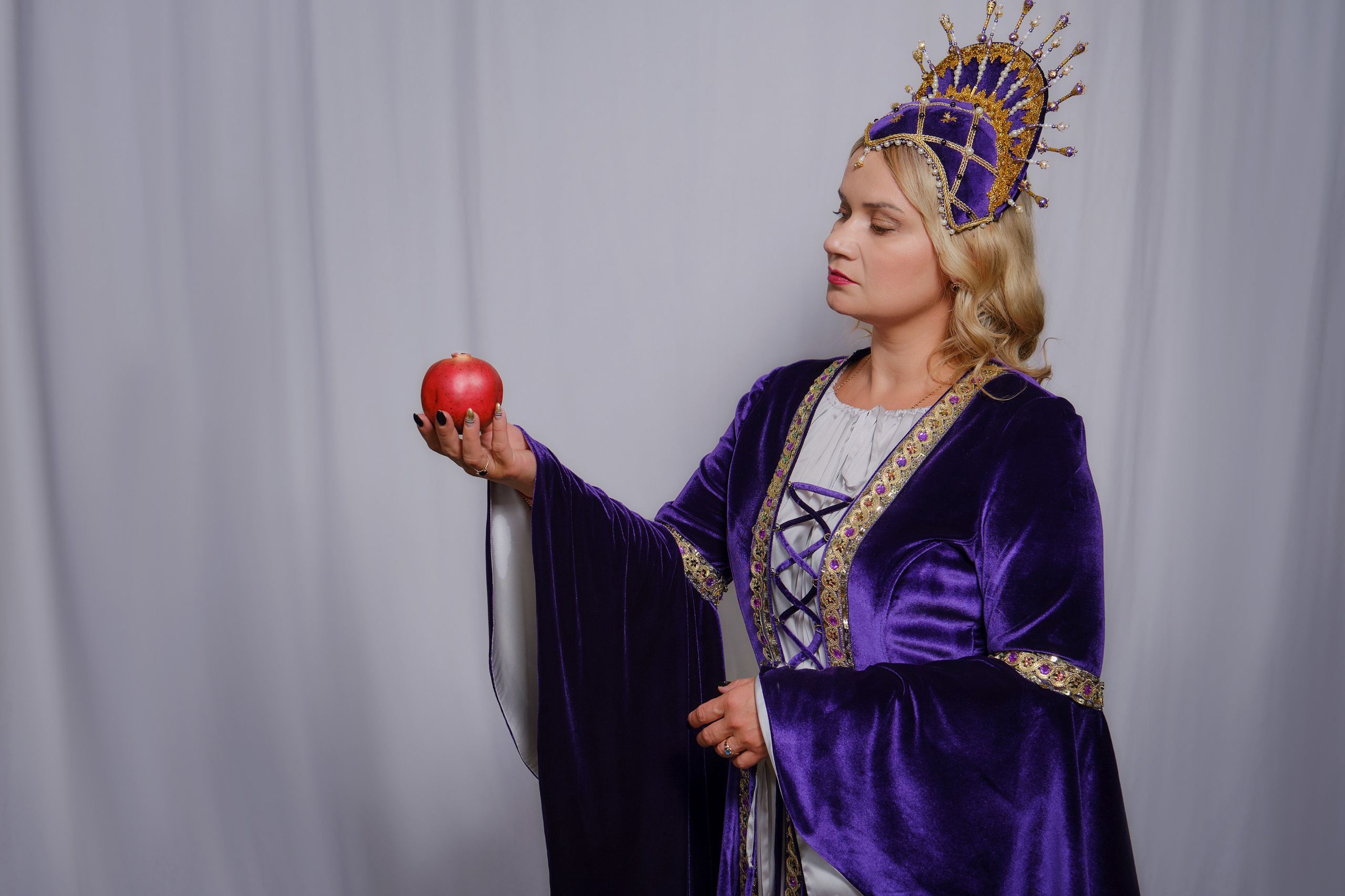 Профессиональная Фотосъемка в Костюме — Ваше Волшебное Перевоплощение