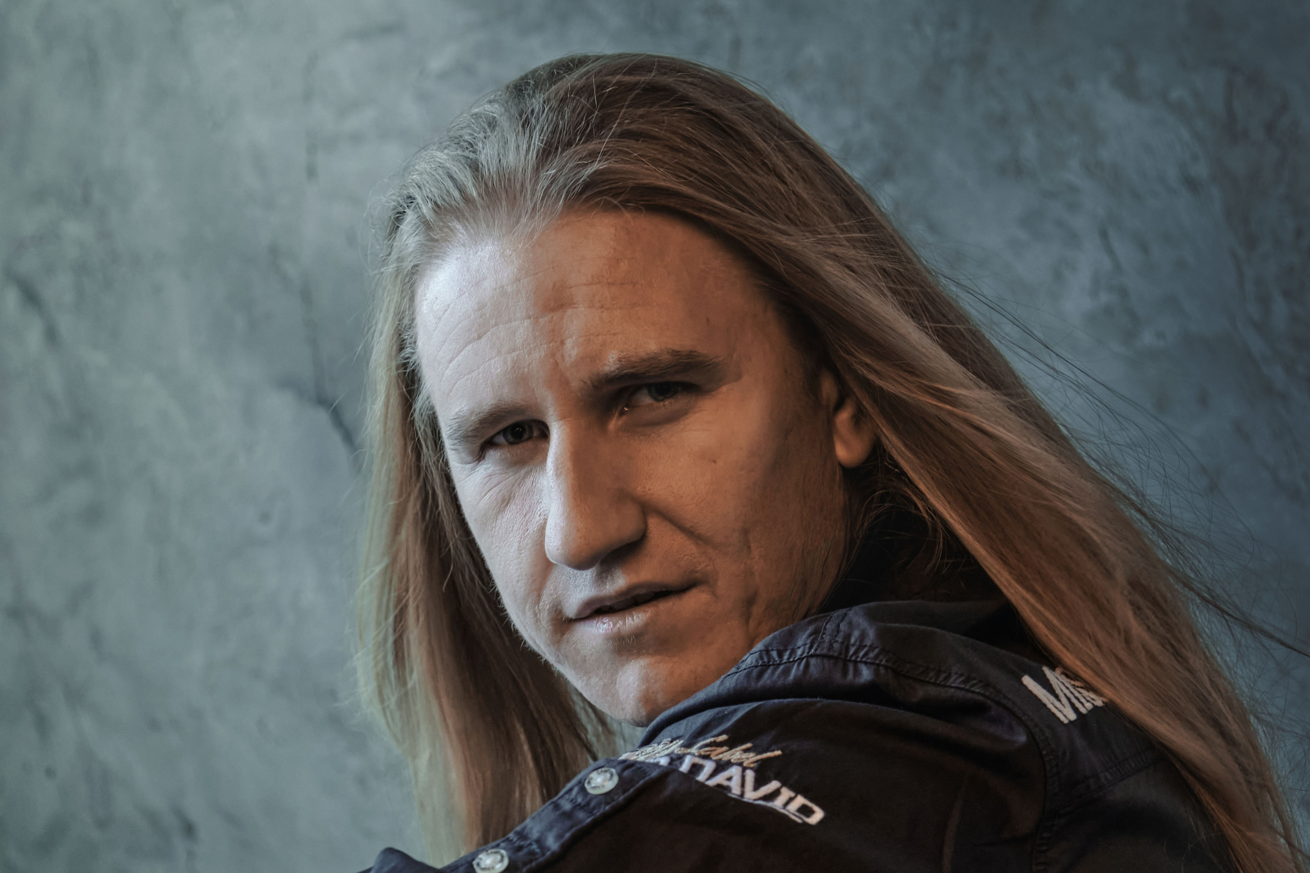 Мужская фотосессия в студии Самара