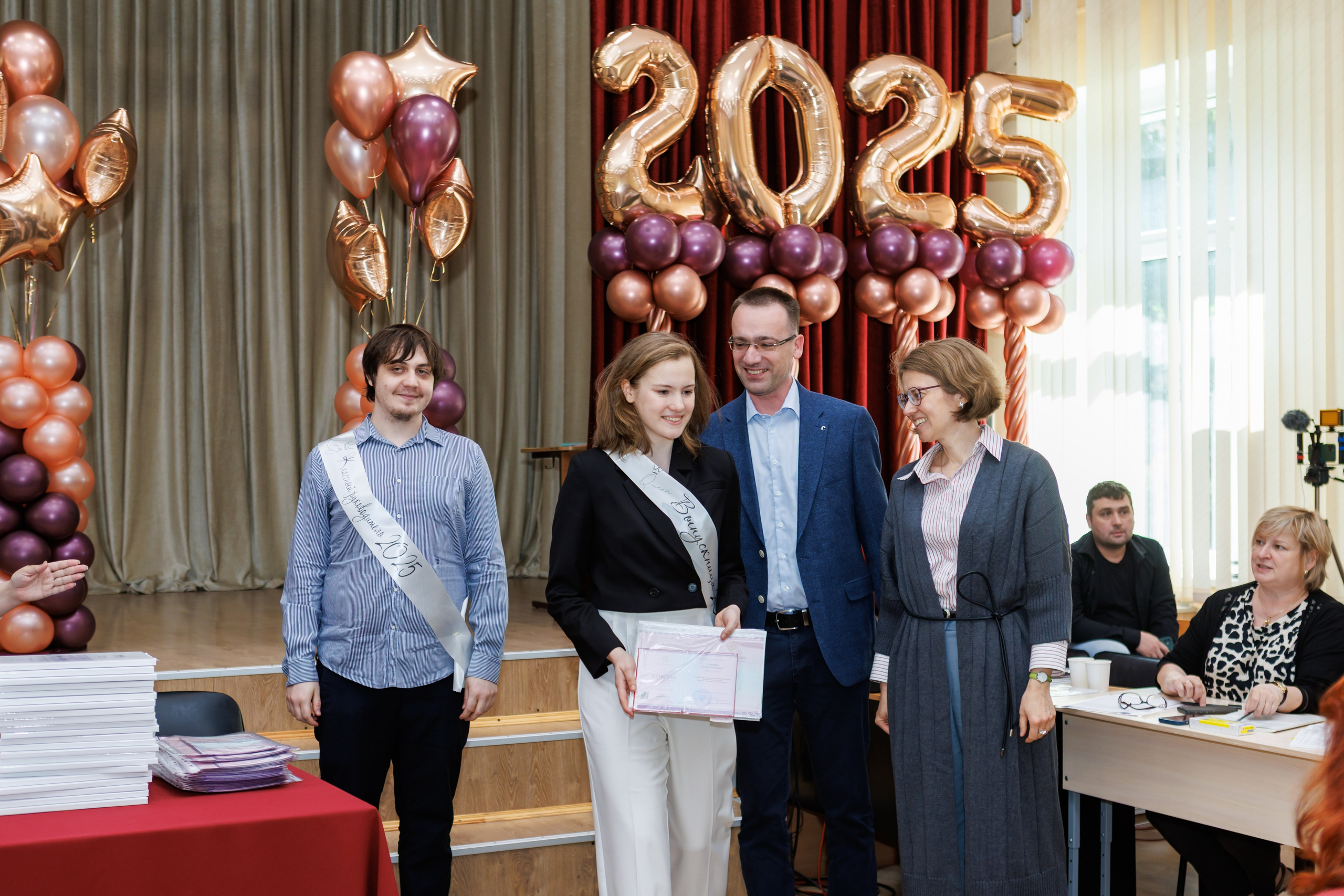 9 класс / Выпускной / Гимназия № 1558 / г. Москва. Детский и семейный фотограф Мария Киселёва. Москва