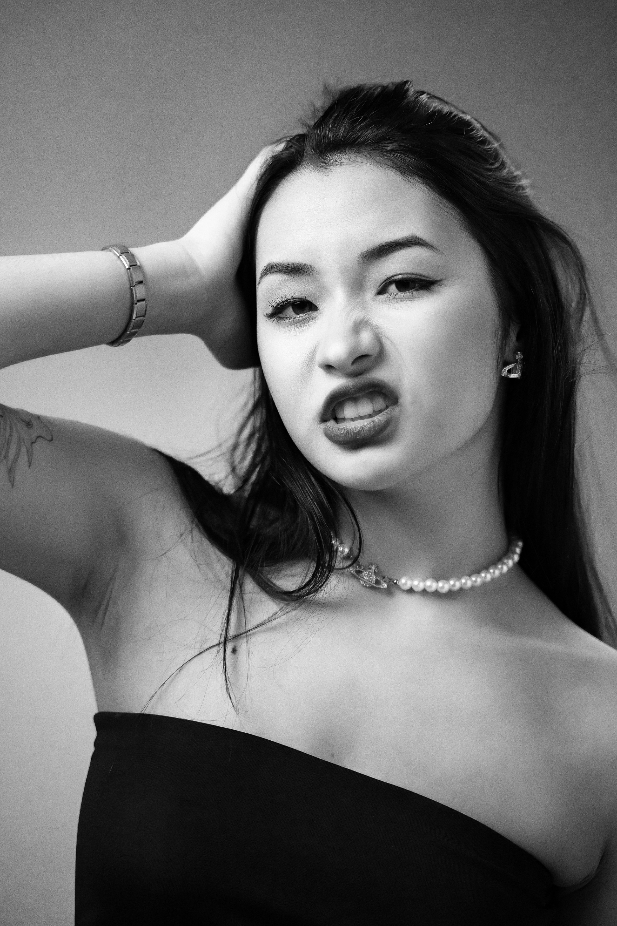 Студийные женские портреты. Главная