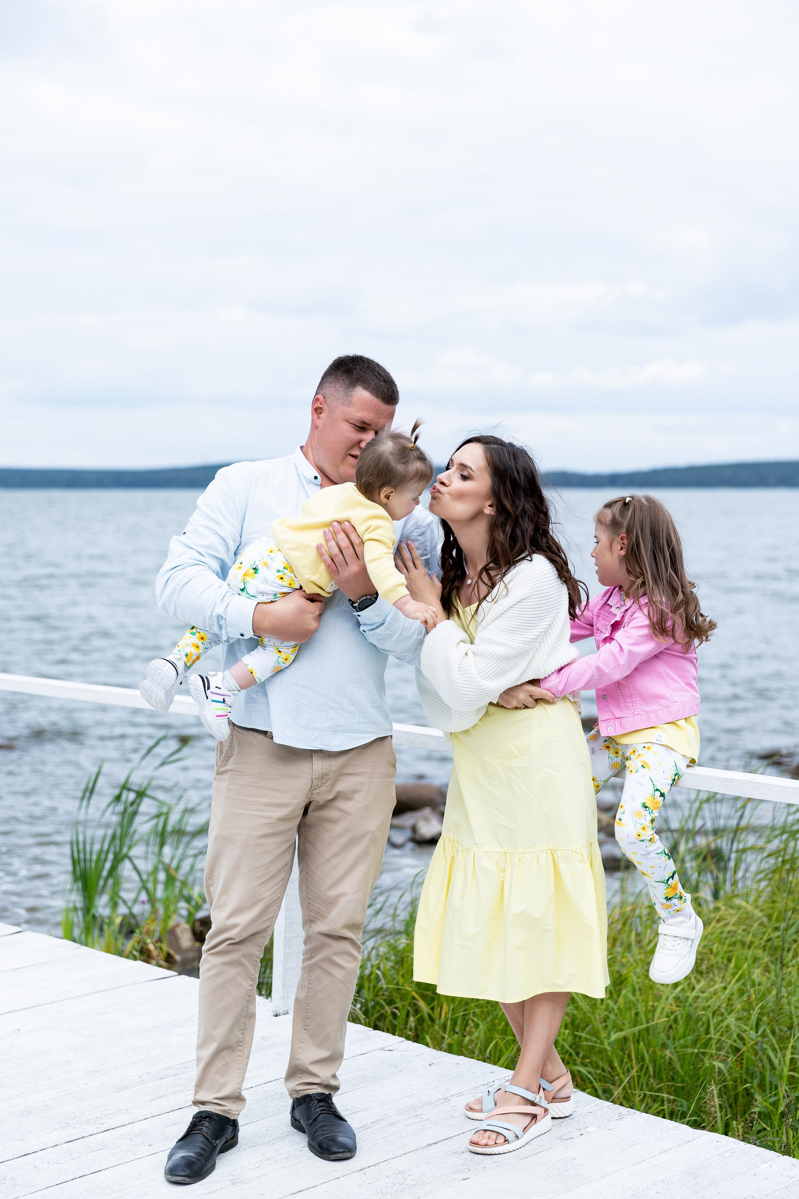 Саша, Лёша, Вика и Ксюша. Семейный фотограф в Екатеринбурге и Красноуфимске Евгения Лягаева