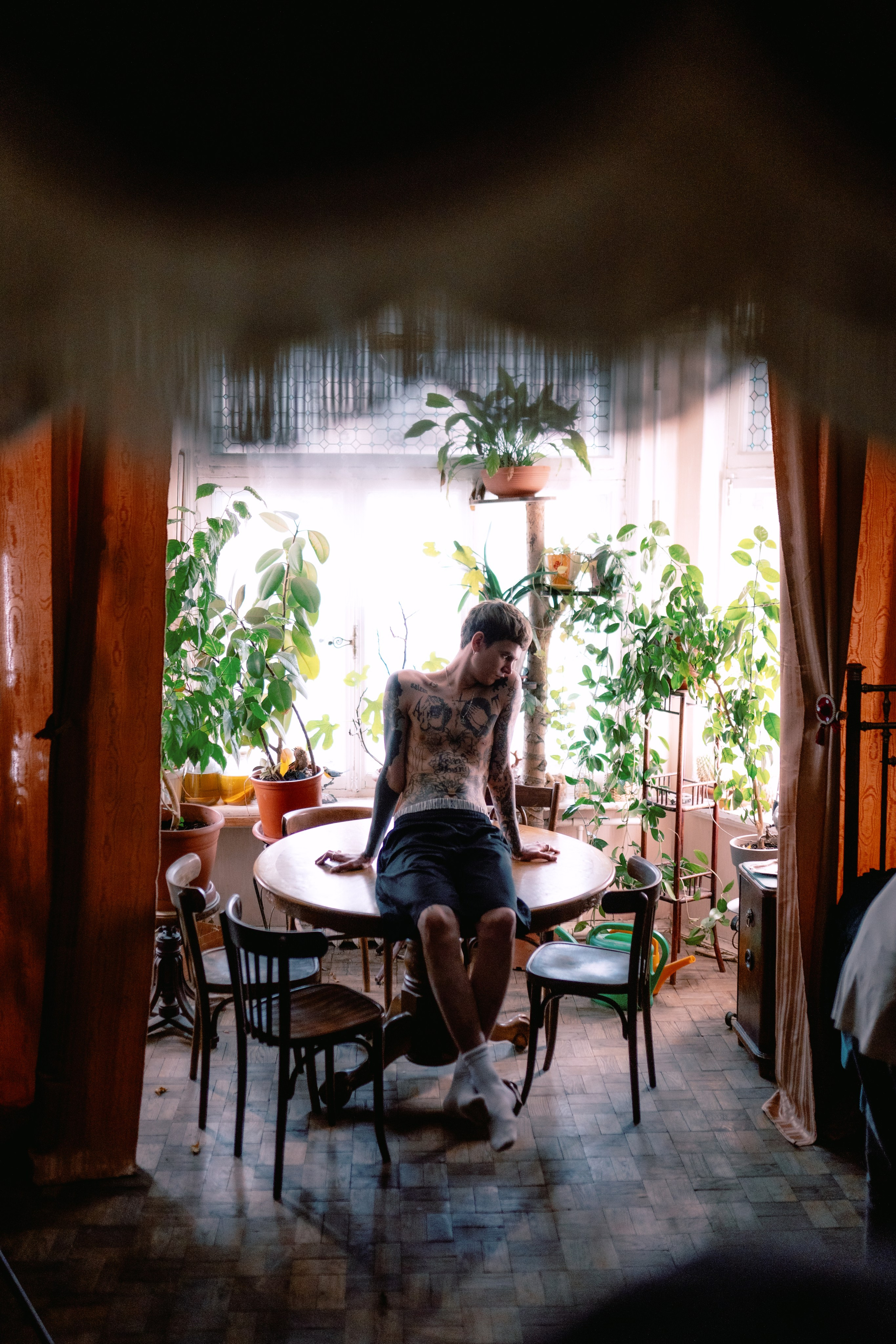 Loweliness. Backstage. @tomrus: Рустам Шагиморданов — фотограф