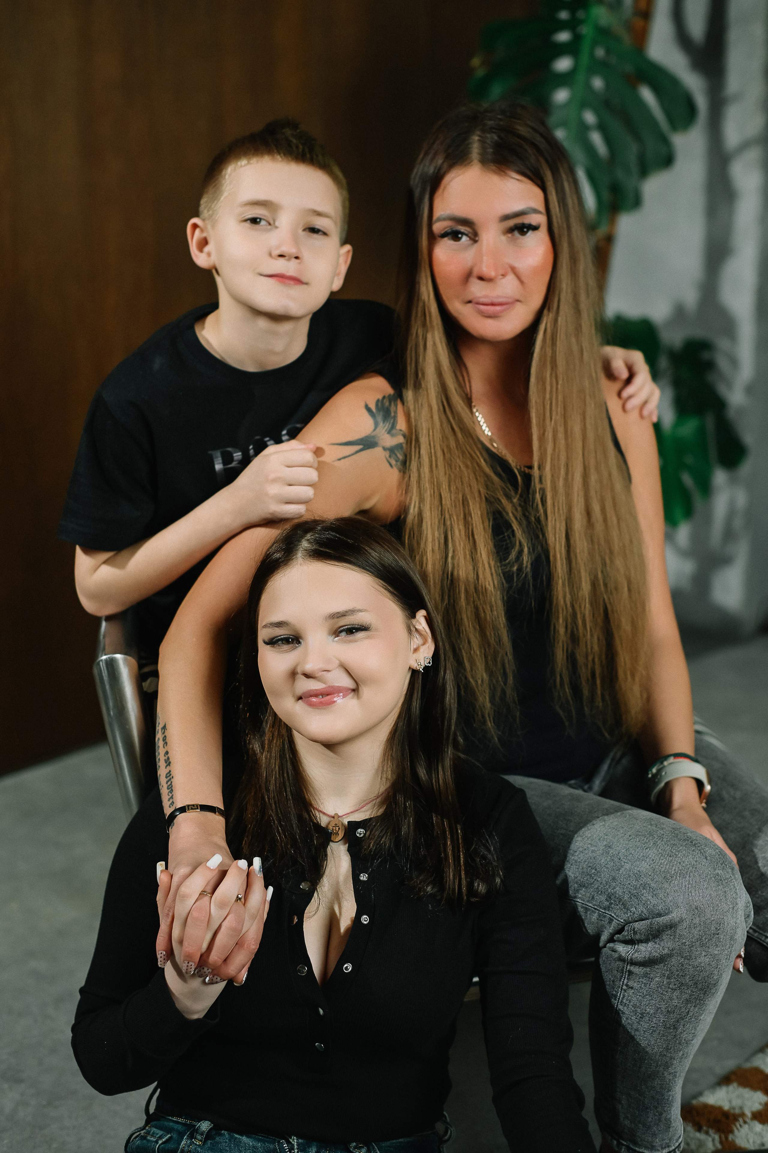 Александра с детьми