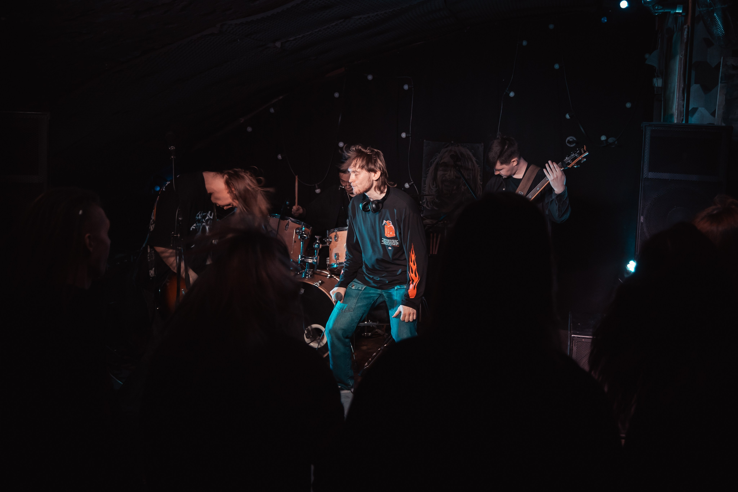 Праймал. Бар «Дело не в тебе», Красноярск, 20.04.2025. Фотограф Регина Крикунова г. Красноярск