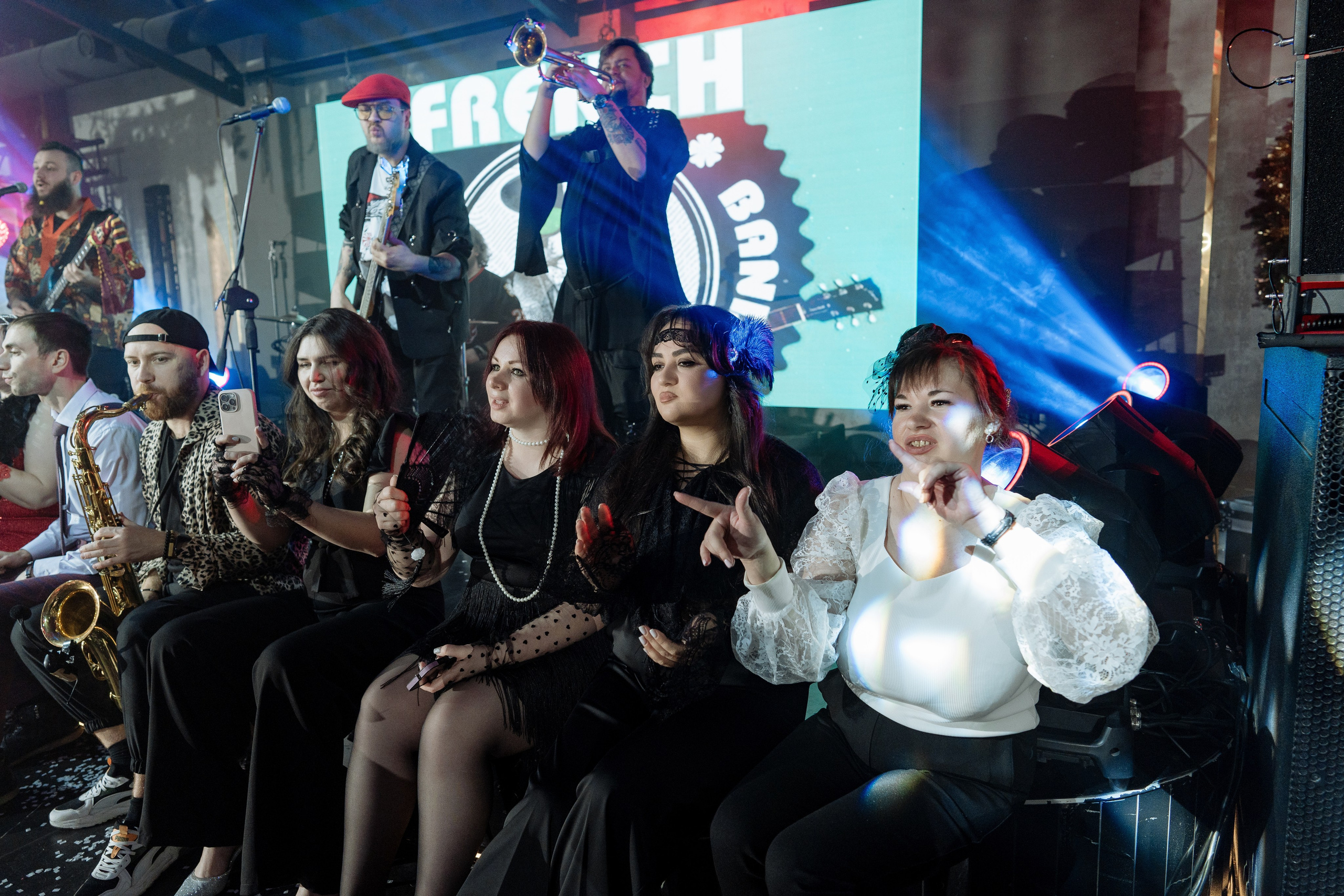 Альбион Тур