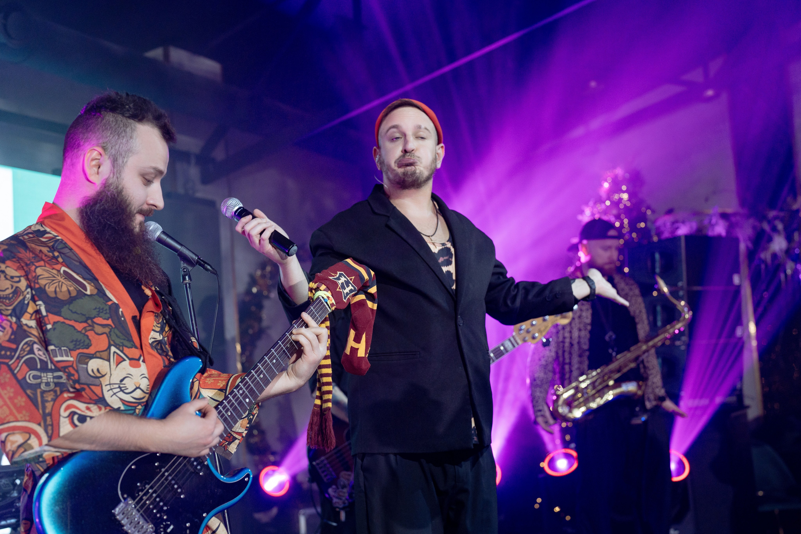 Альбион Тур