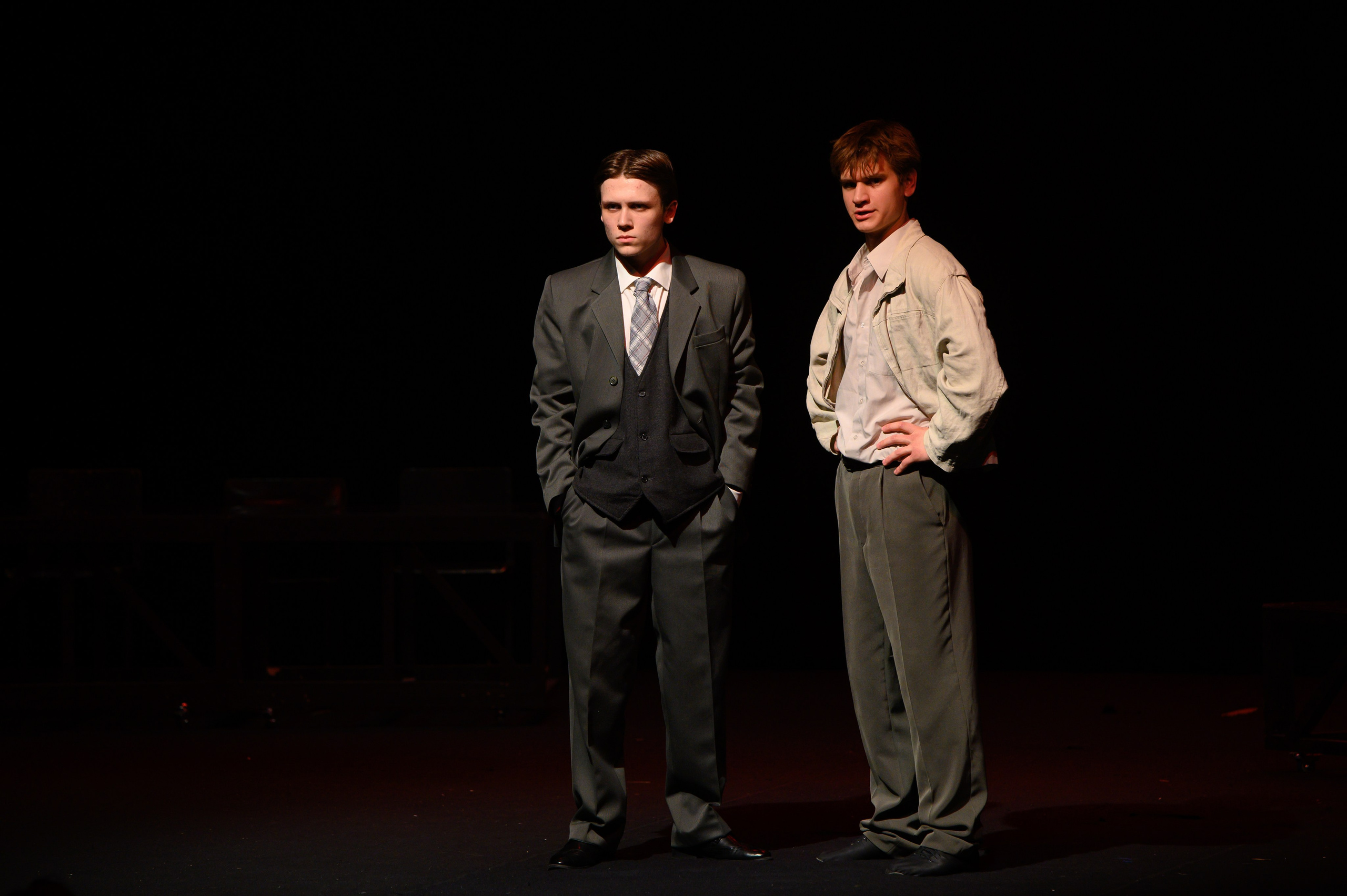 Молодая гвардия. Фотоуслуги, услуги фотографа, фотографирование важных событий