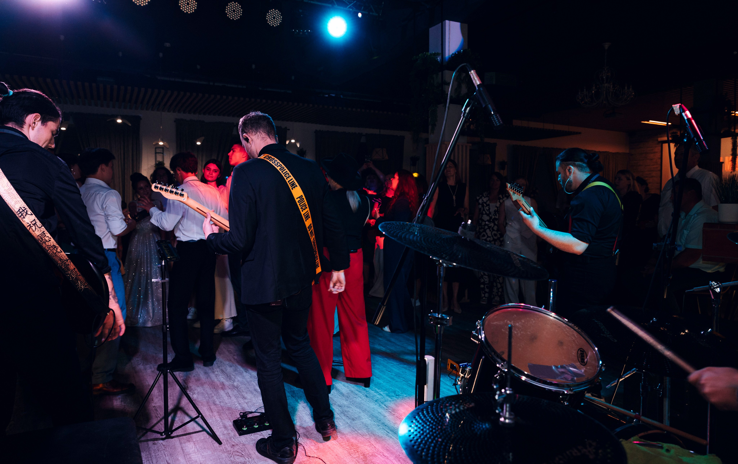 Выпускной (Калуга). Кавер-группа «Те-самые» на свадьбу, корпоратив! В Туле, Москве, Калуге