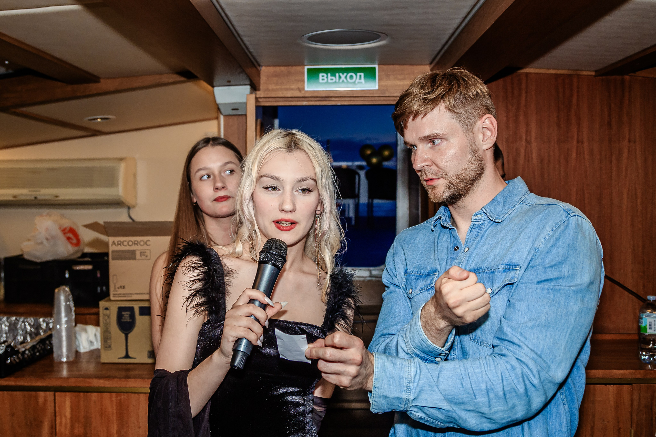 Выпускной на теплоходе. Фотограф в Санкт-Петербурге Чумаков Семен