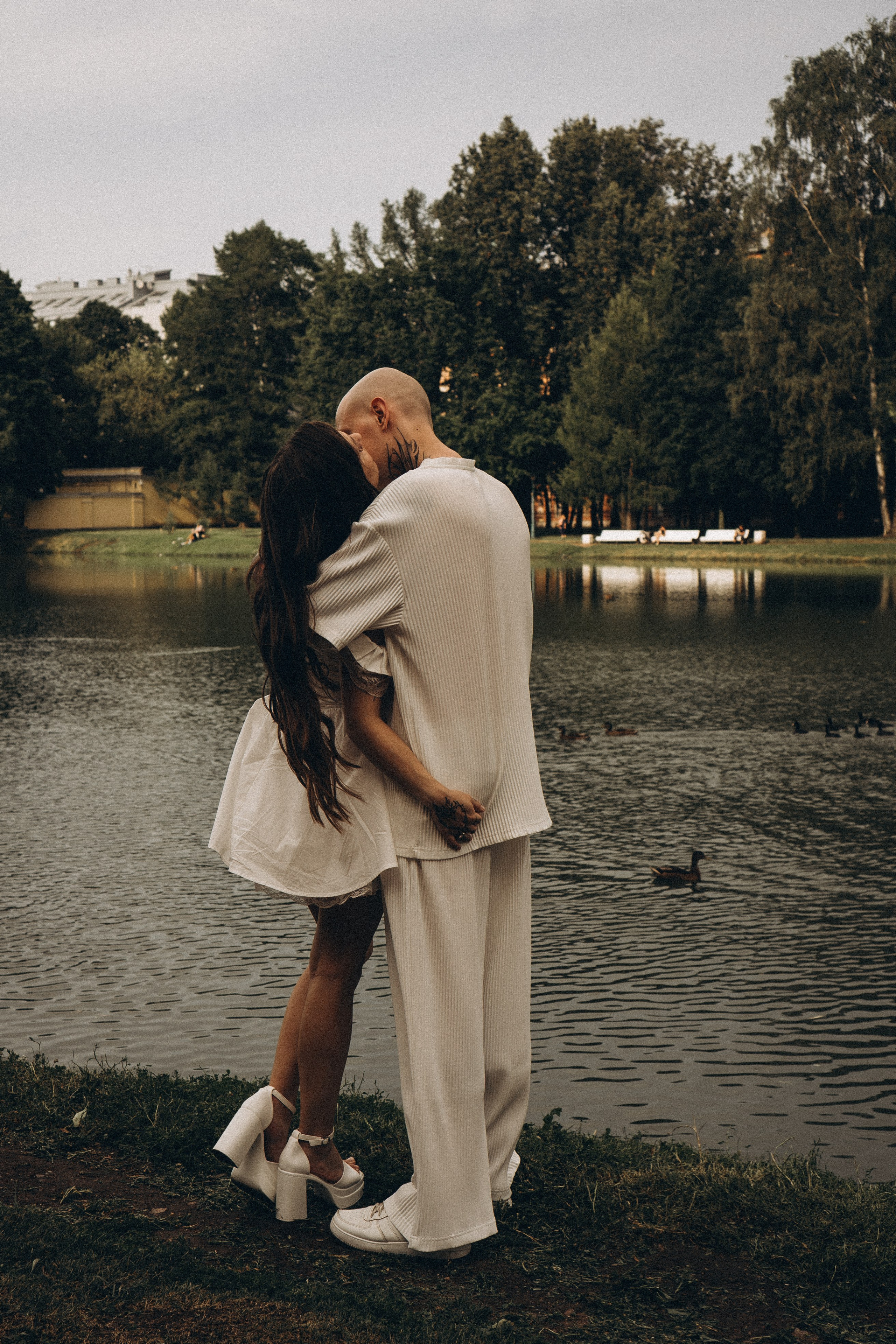 СВАДЕБНАЯ ПРОГУЛКА ПО ТАВРИЧЕСКОМУ САДУ И НЕВСКОЙ РАТУШЕ. Профессиональный фотограф, Санкт-Петербург — Виктория Богомолова