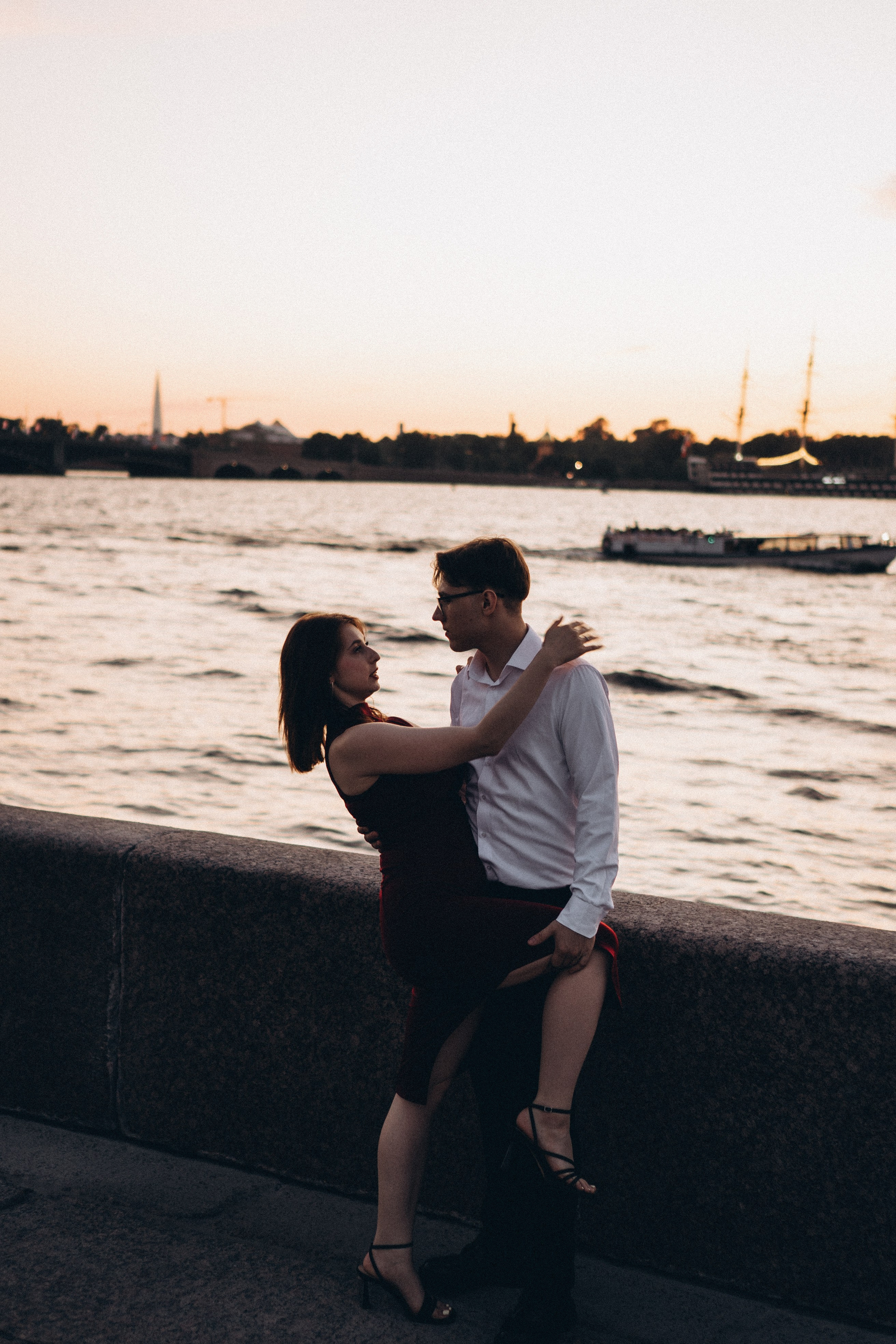 ПРОГУЛКА НА ЗАКАТЕ. Профессиональный фотограф, Санкт-Петербург — Виктория Богомолова