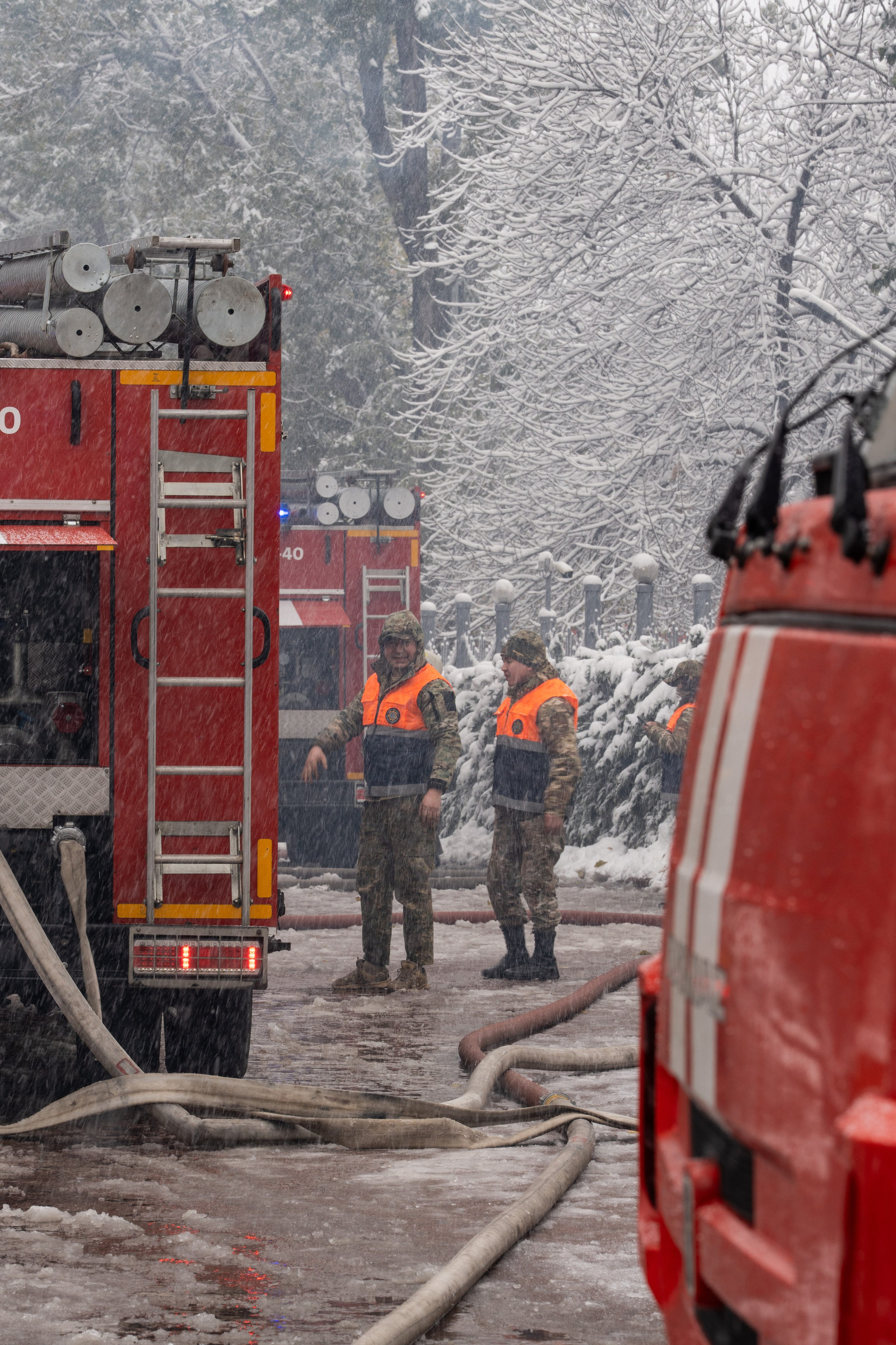 Тушение Пожара. Сайт Алматинского НЮ АРТ, будуар и фэшн фотографа Дениса Карпенко