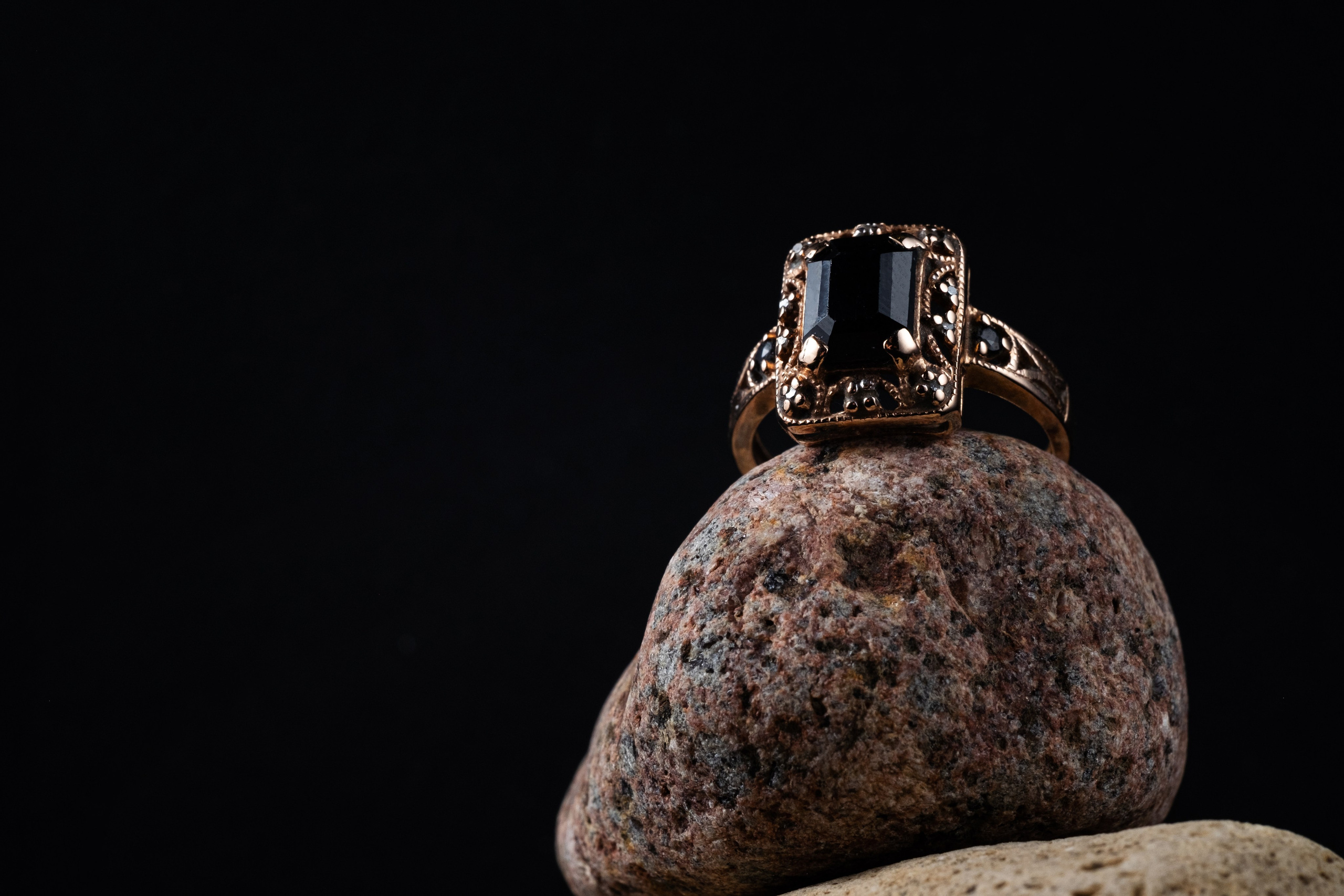 Кольца. Фуд-фотограф в Москве | Профессиональная съемка блюд и еды | Горбачёв Виталий