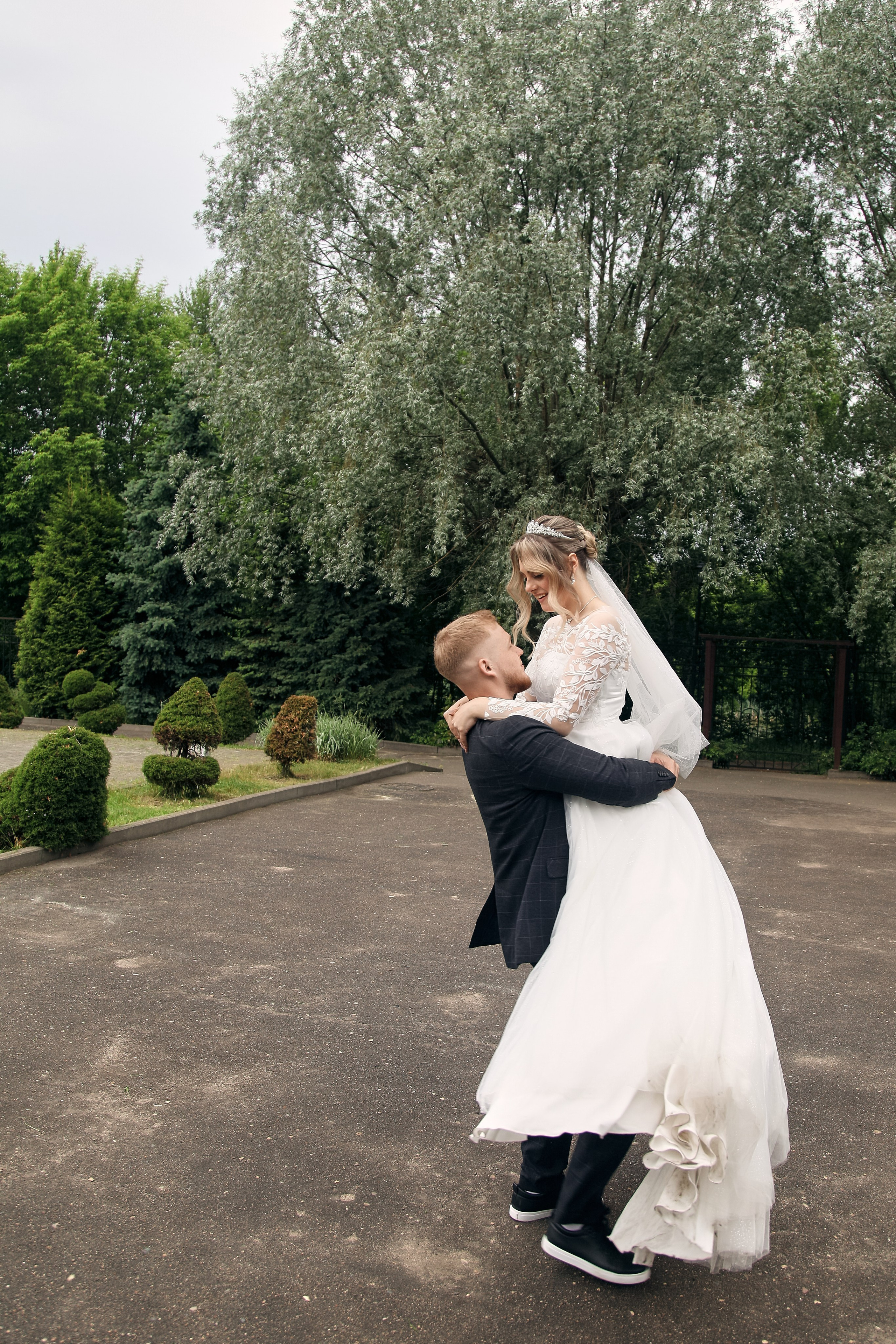 Свадебная фотосессия в Иваново. Портретный и свадебный фотограф в Иваново Максим Гаврилин