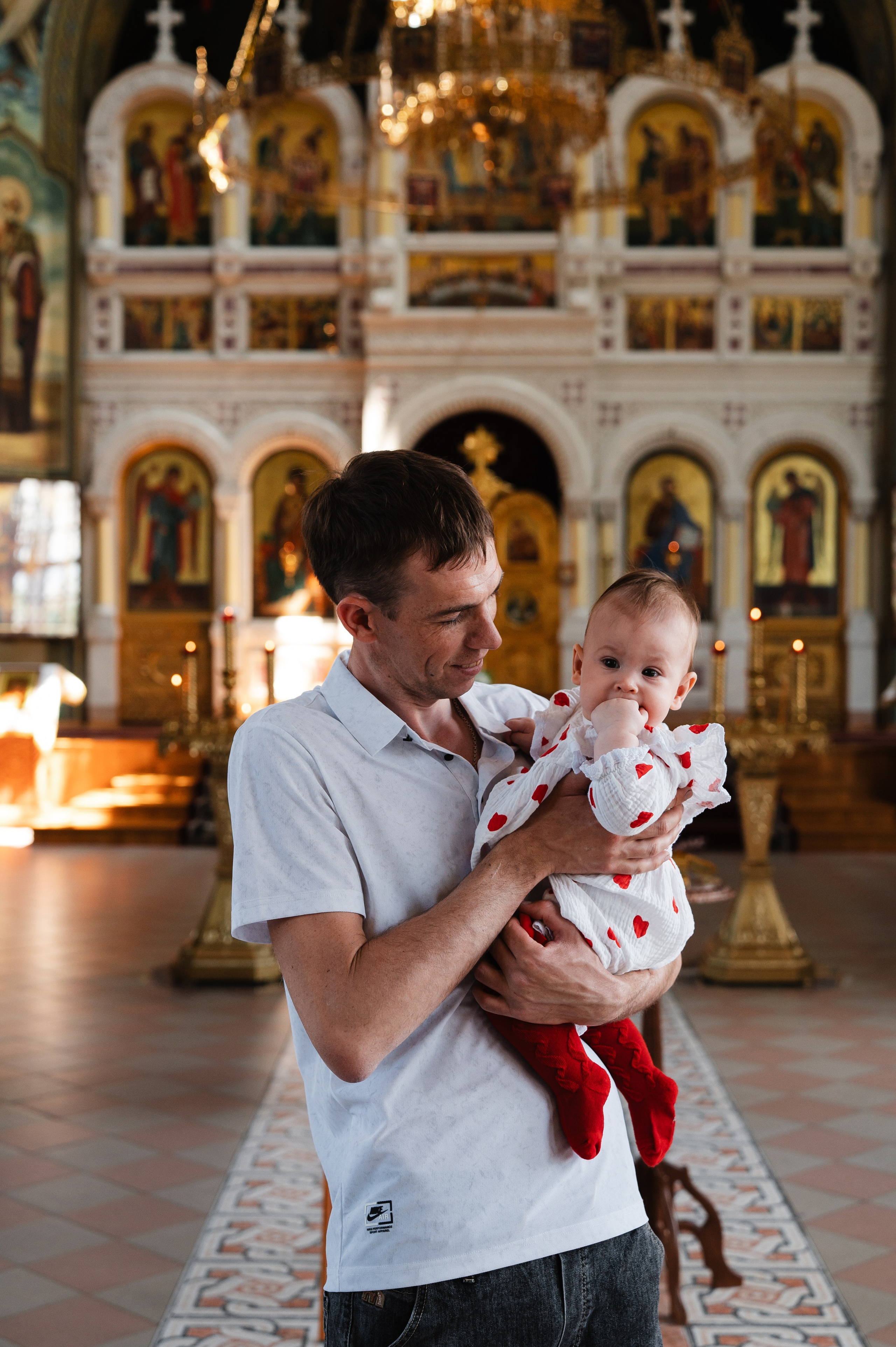 Таинство Крещения Дарьи (Храм Преполовения Пятидесятницы). Фотограф Ярута Оксана / Ростов-на-Дону