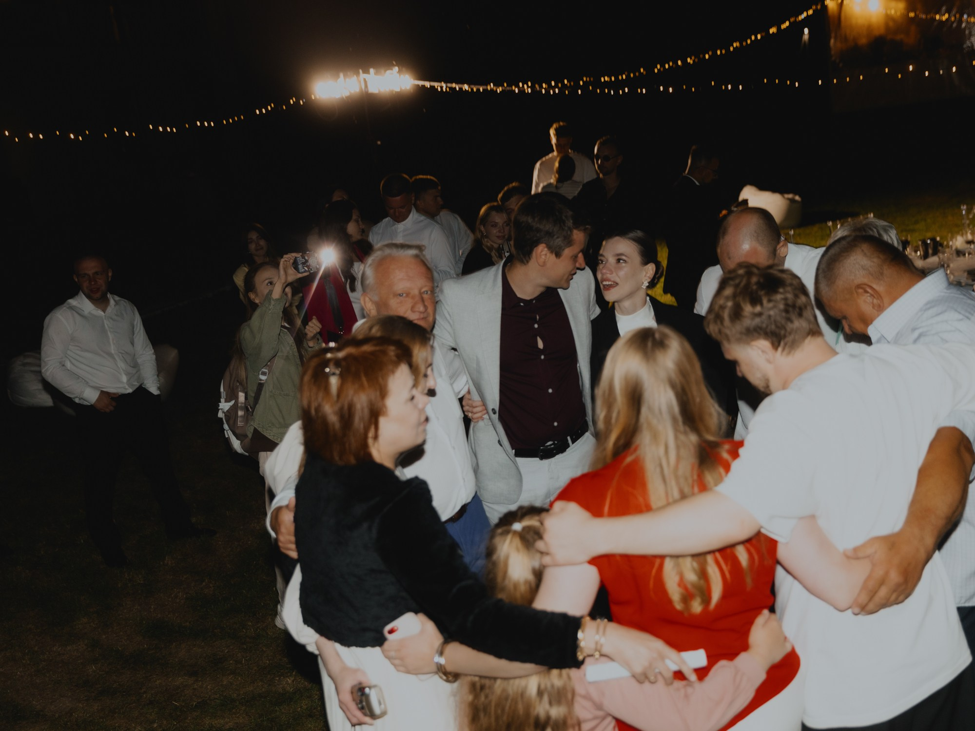 Лиза и Илья (полный день). Свадебные фотографы в Гомеле и Минске Сергей и Анастасия Фещенок