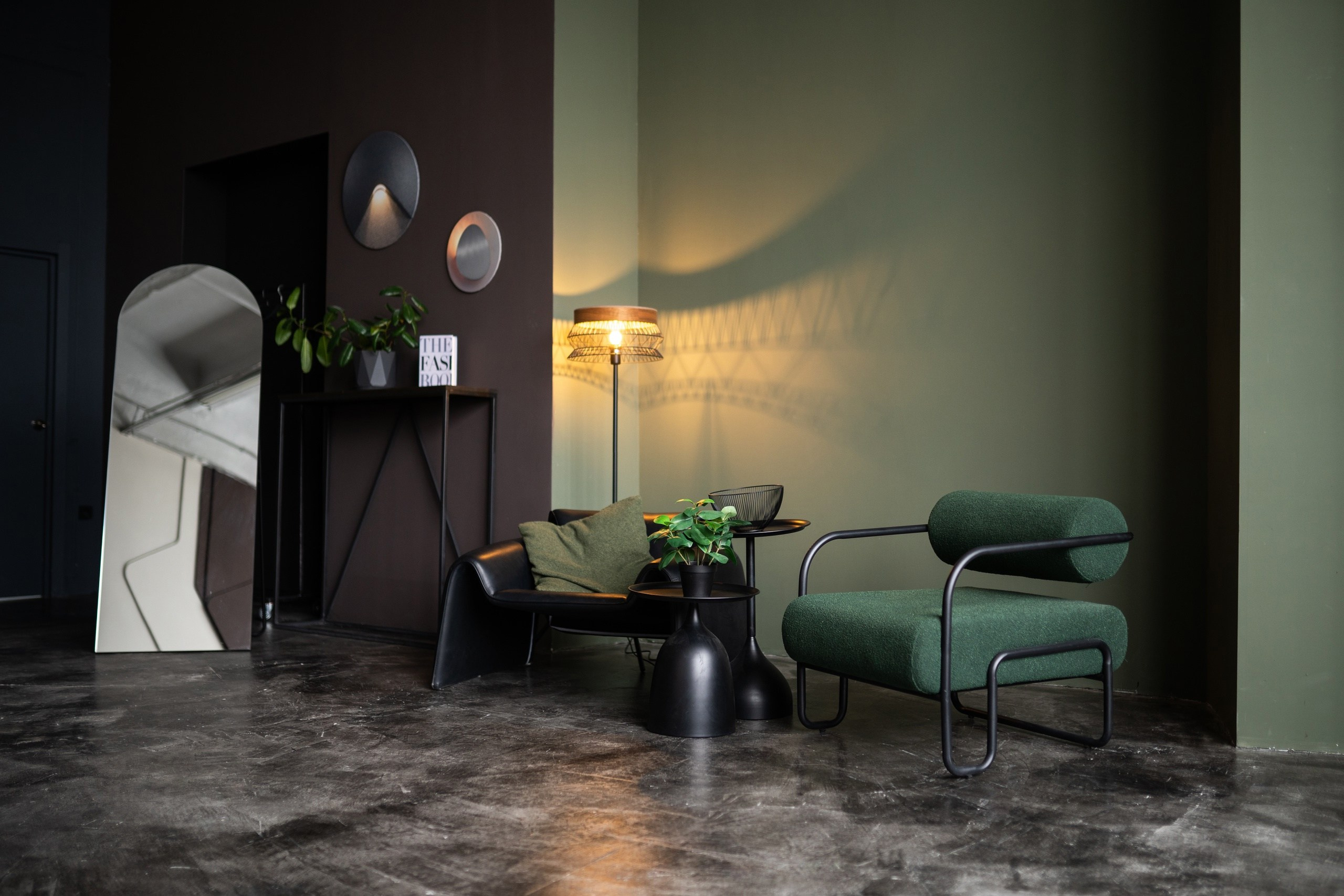 Дзержинского 29, 1500р/час