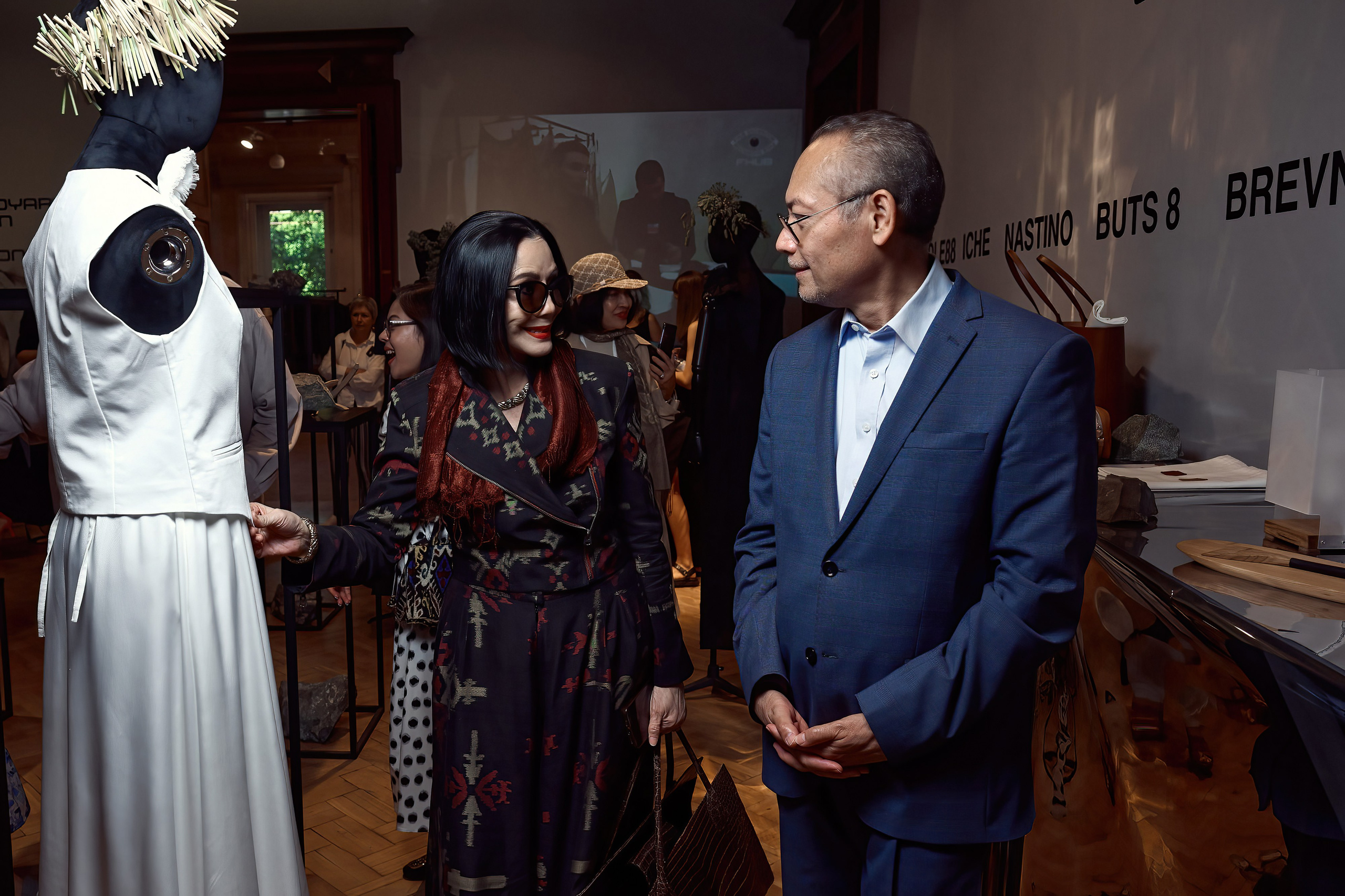 FHUB.2023. Дима Бабушкин. Фотограф. Подиум. Репортаж. Творчество. Дорого