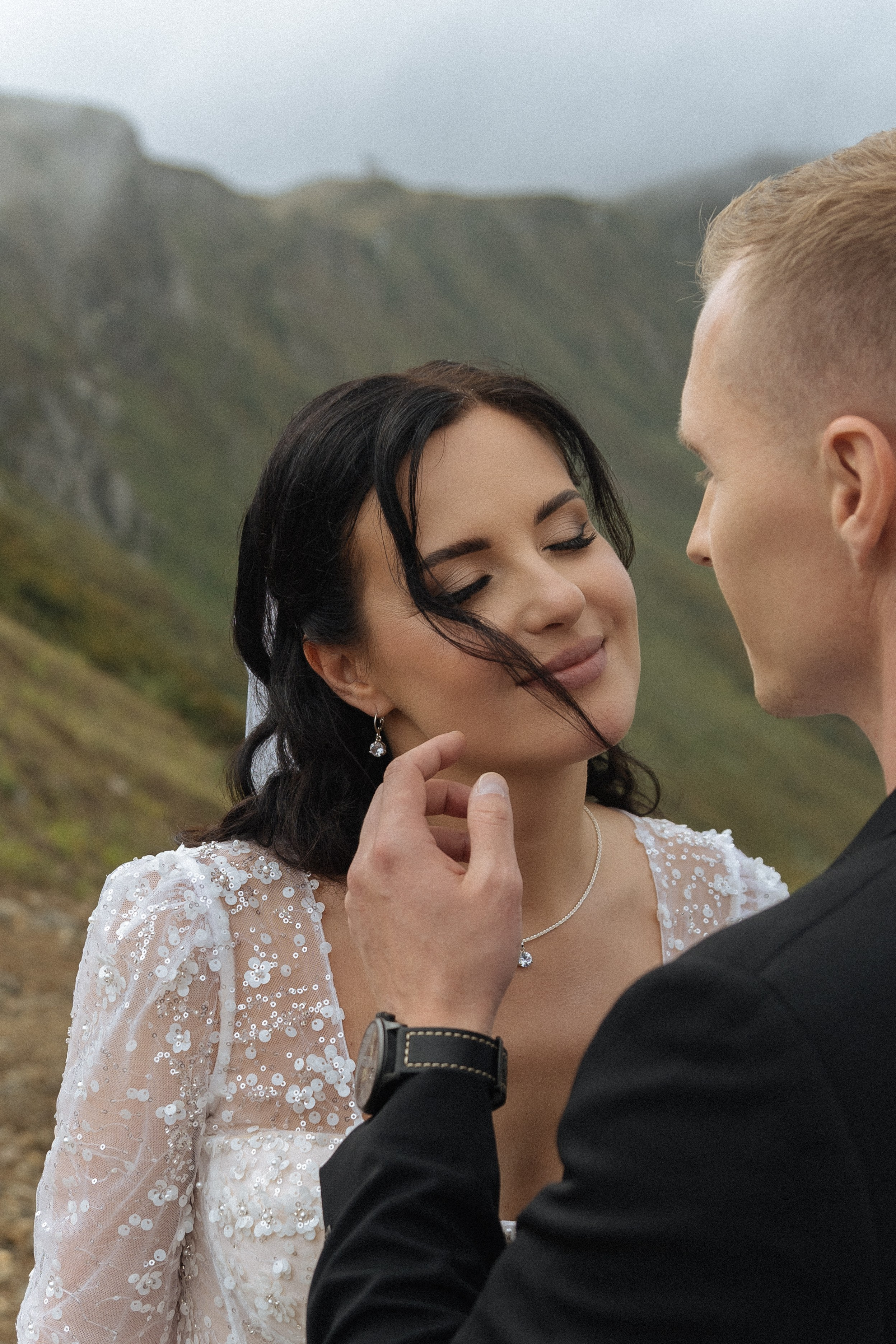 Свадебная Фотосессия в горах Сочи Красной поляны. Фотограф Сочи Адлер Сириус Красная поляна Олеся Минив