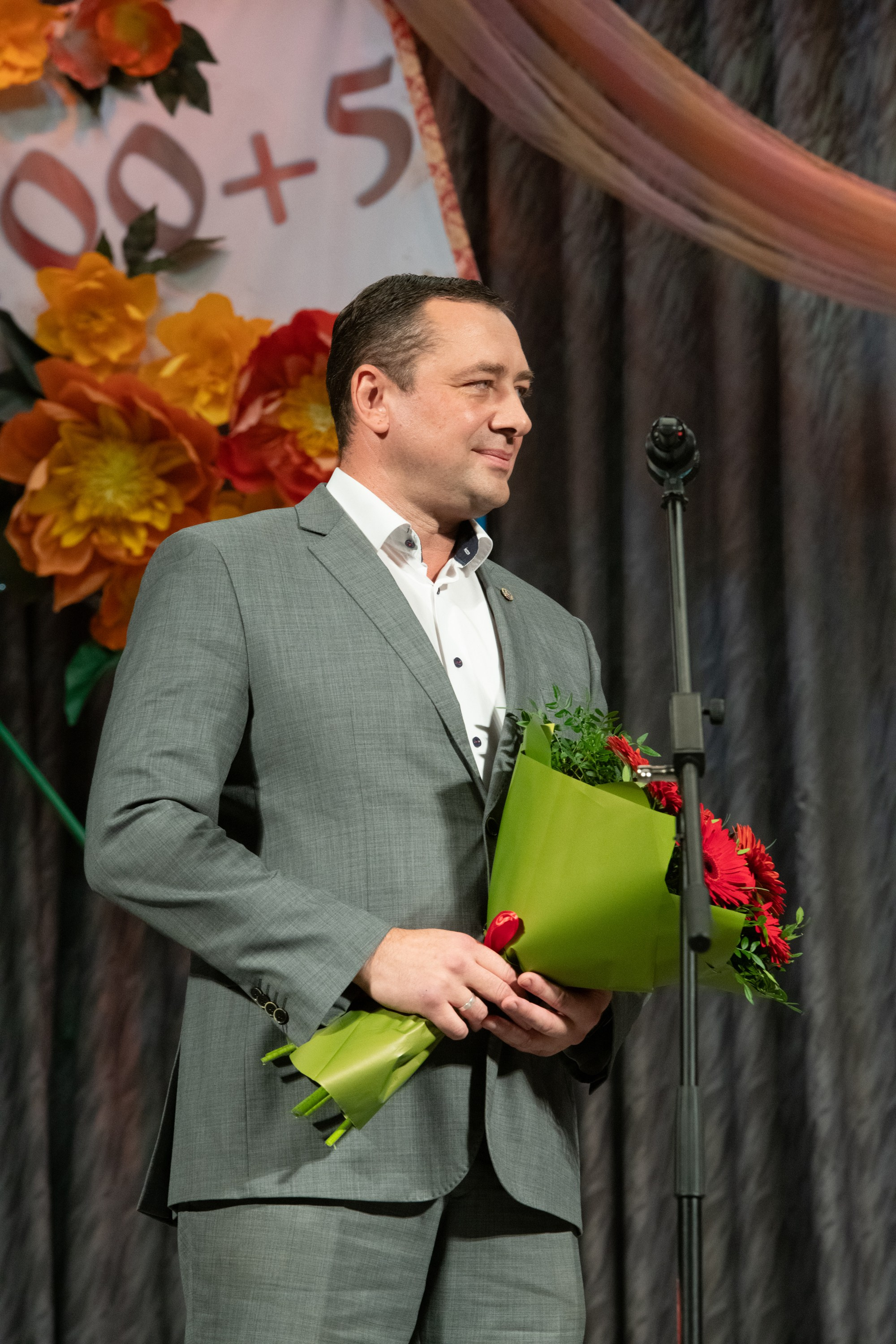 Юбилей ДК Красный Перекоп. 100+5. Фотосъёмка интерьеров и архитектуры гостиниц, промышленная съёмка