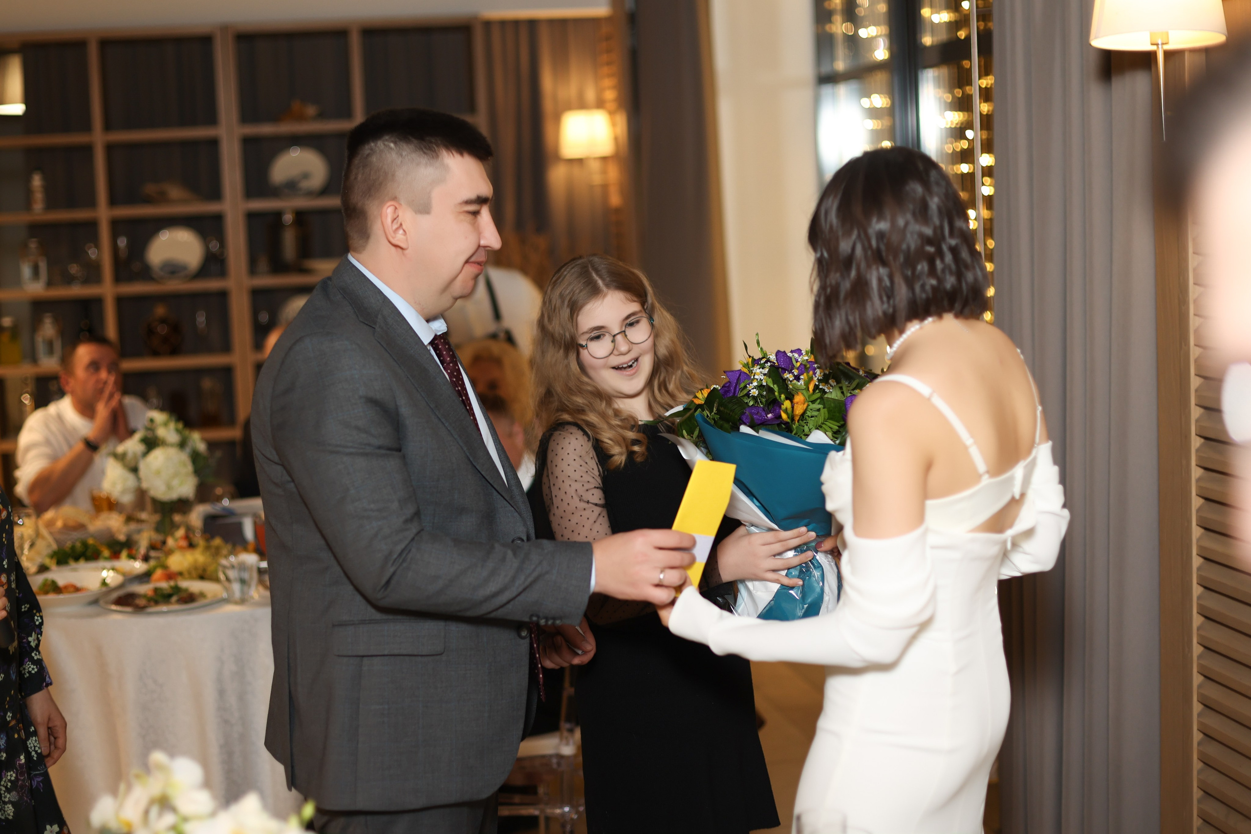 Свадьба Роман и Элина. Репортажный фотограф видеограф в Москве Ольга Плаксина