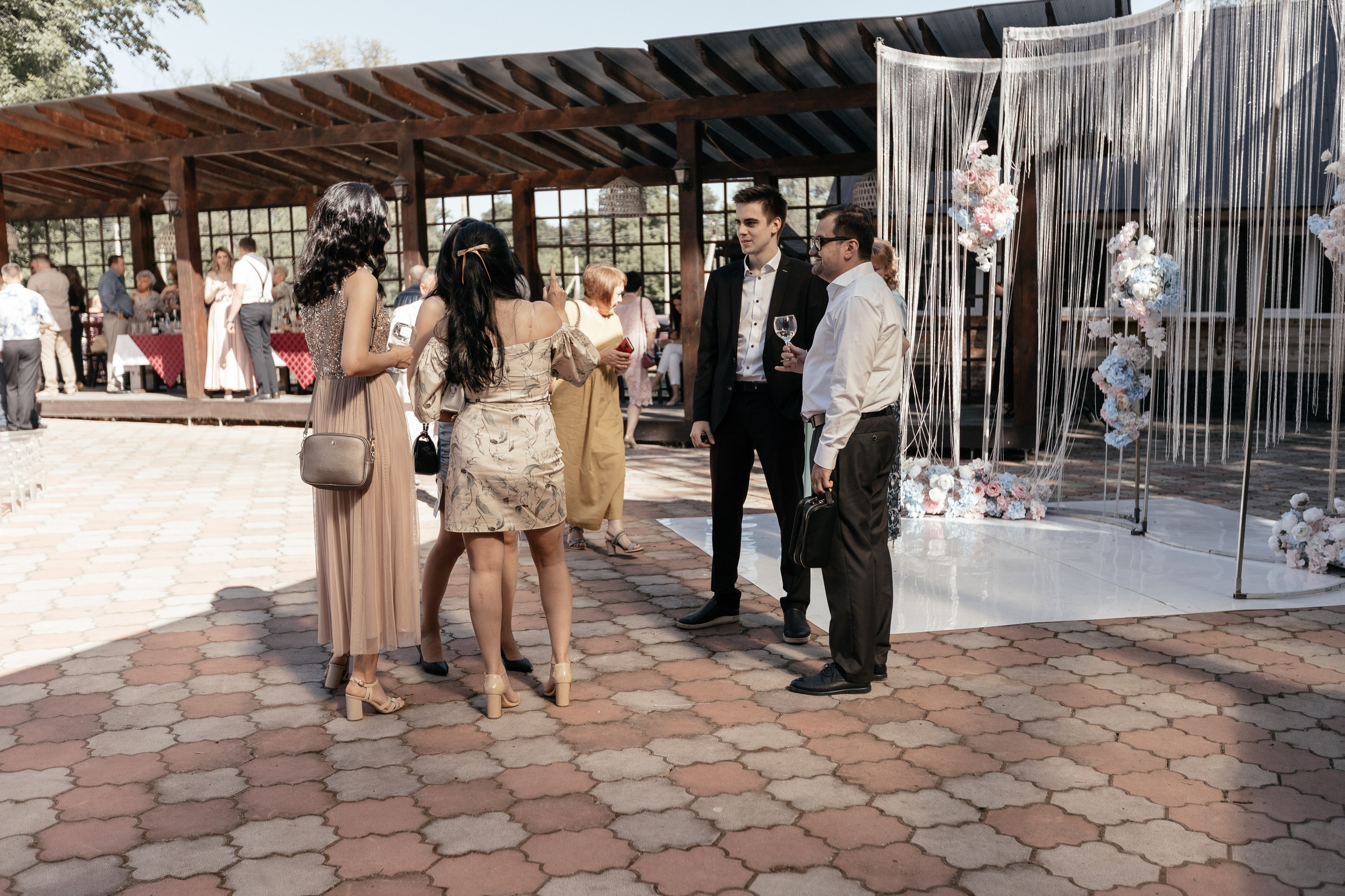 Свадебный фотограф Уфа — Руслан ГабдлисламовЖивые эмоции, красивые кадры, воспоминания на всю жизнь.Работаю по всей Республике Башкортоста. Свадебный фотограф Уфа Руслан Габдлисламов