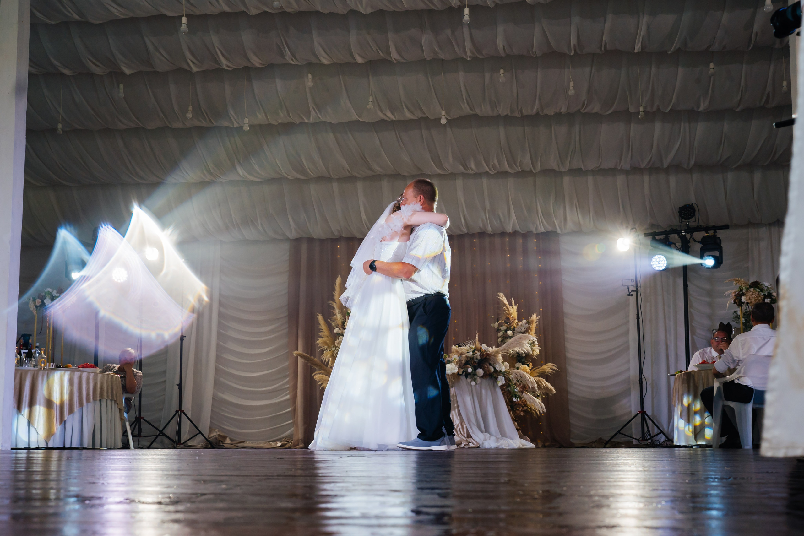 Ксения и Владислав. Видеограф и Фотограф в Челябинске Ксения и Владимир Рюмины