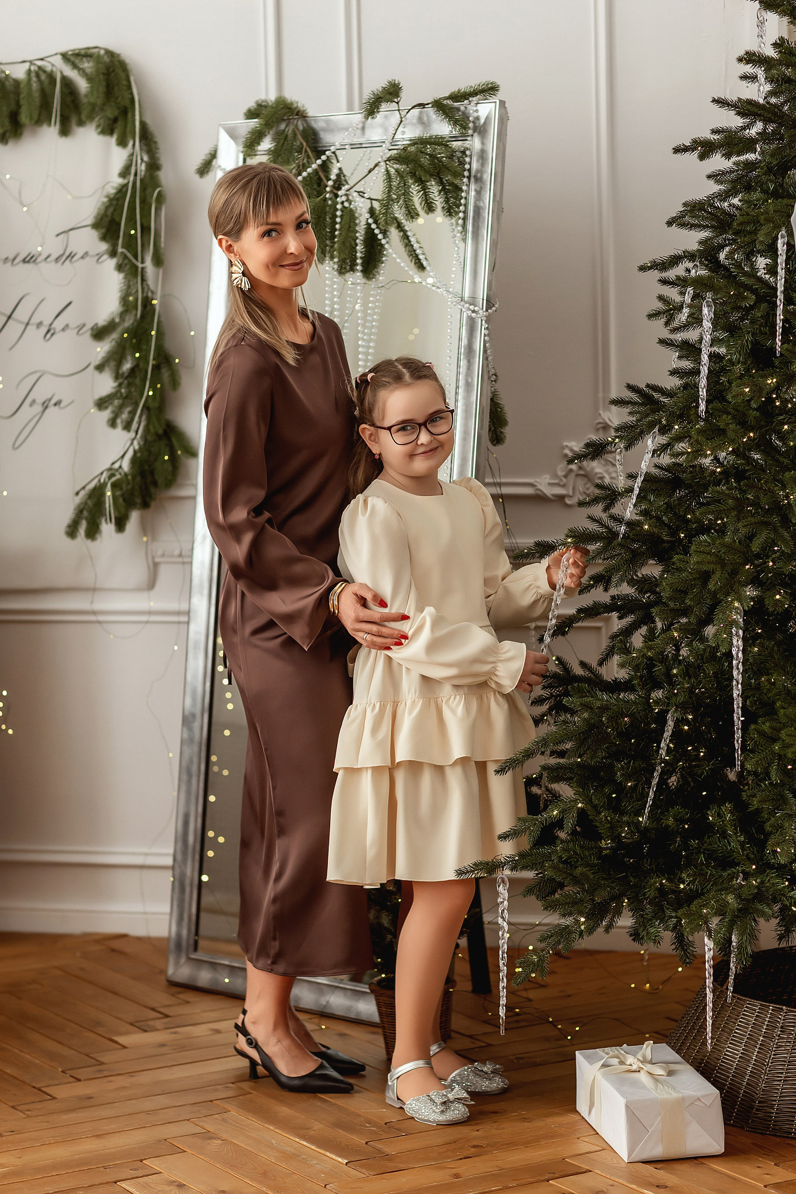 Новогодняя фотосессия Анна Иван и Маргарита. Детский и семейный фотограф Елена Воропаева