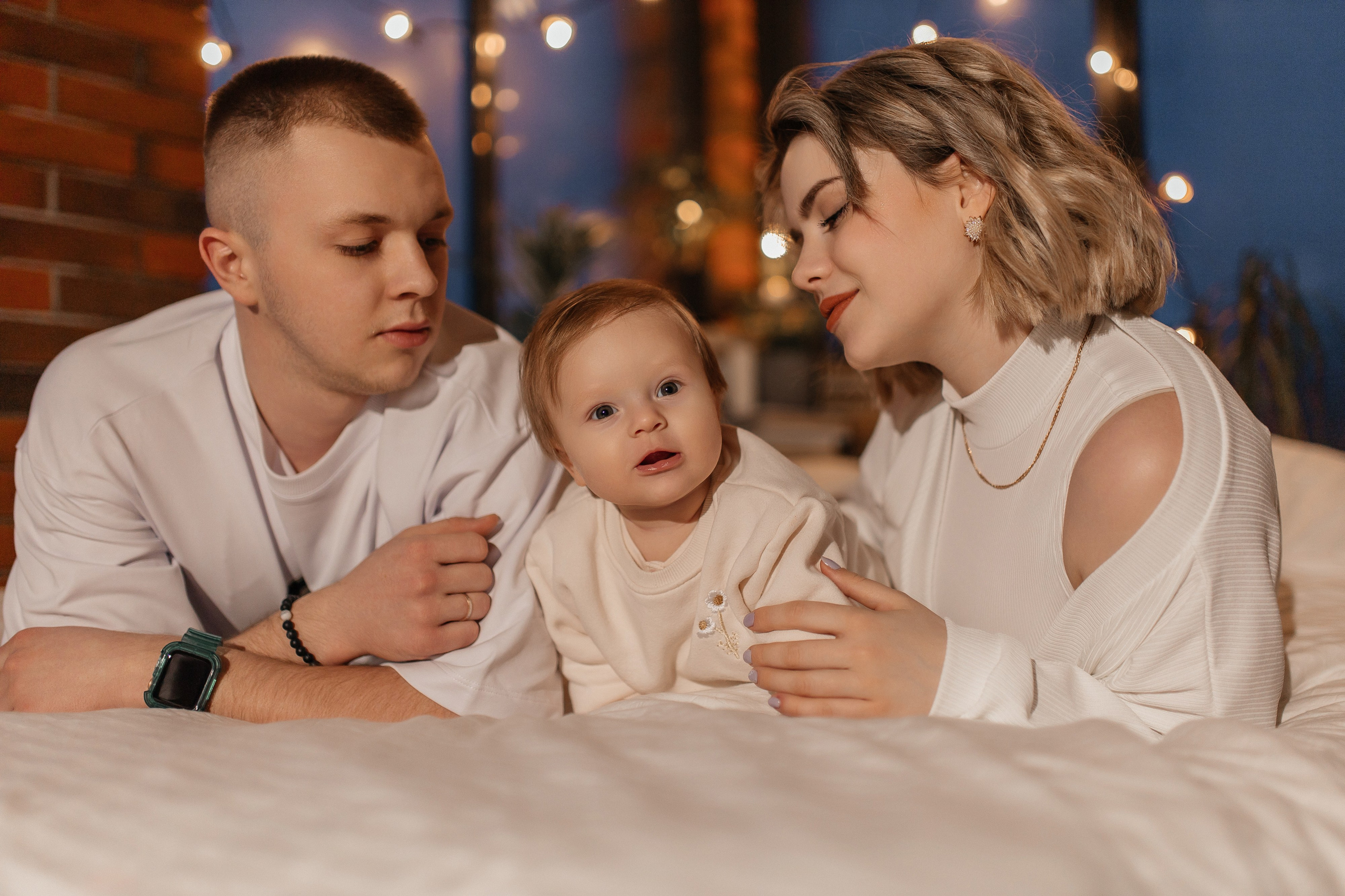 Алиса и семья. Семейный фотограф Губкин/Старый Оскол