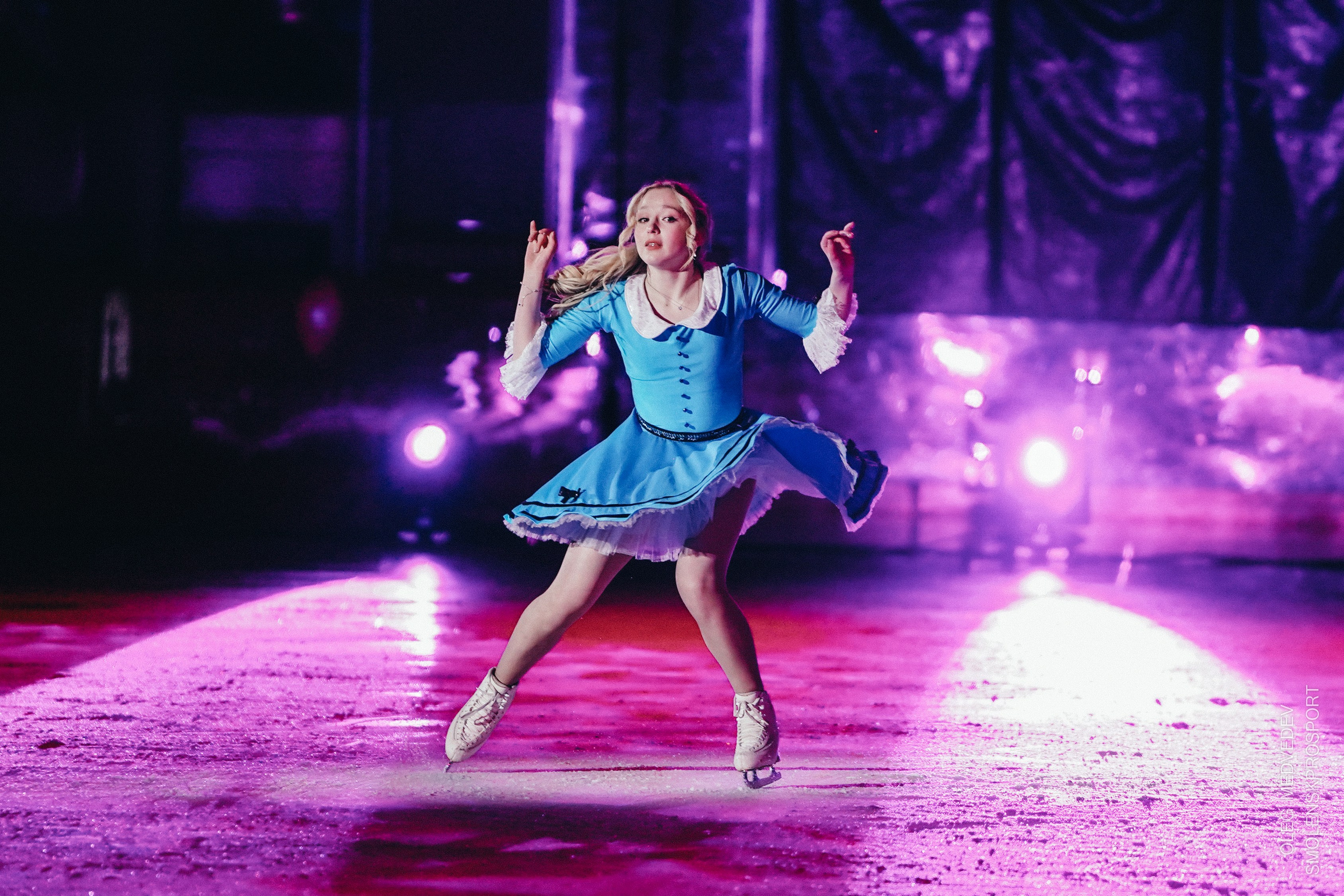 Алиса в стране чудес шоу на льду. Спортивный фотограф Олег Медведев | prosport67 | Смоленск