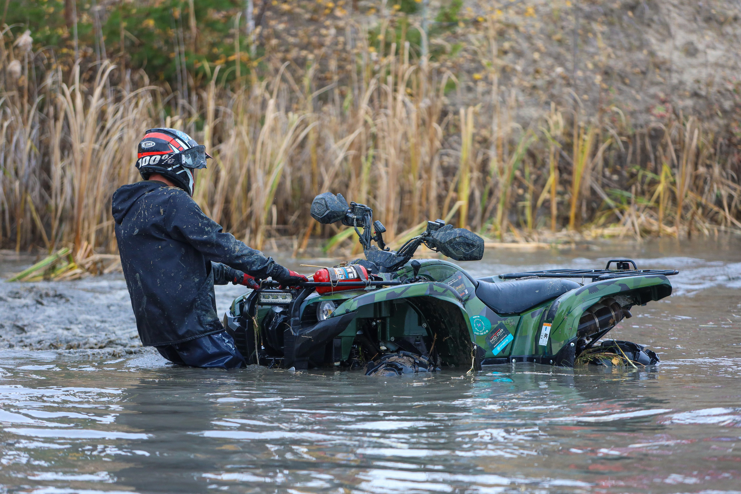 Гонки на квадроциклах Грязевое кольцо. Спортивный фотограф в Самаре