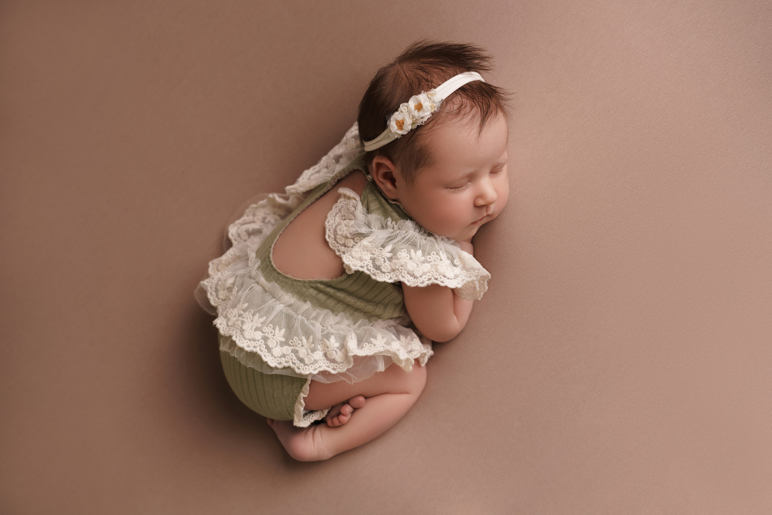 Фотосессия новорожденных | Галерея трогательных кадров малышей в стиле newborn. Фотосессия новорожденных в Москве и Московской области | Профессиональный фотограф newborn — Татьяна Иванова