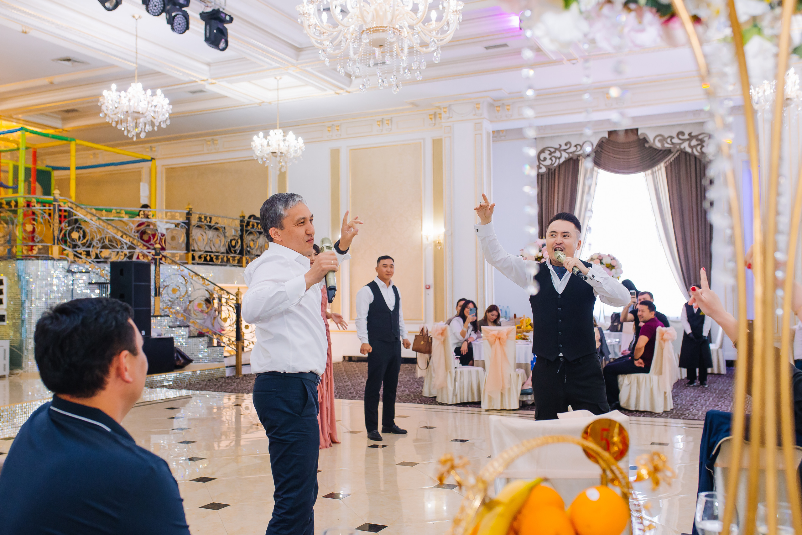 Репортаж. Свадебный и семейный фотограф в Алматы Laura Dosmann