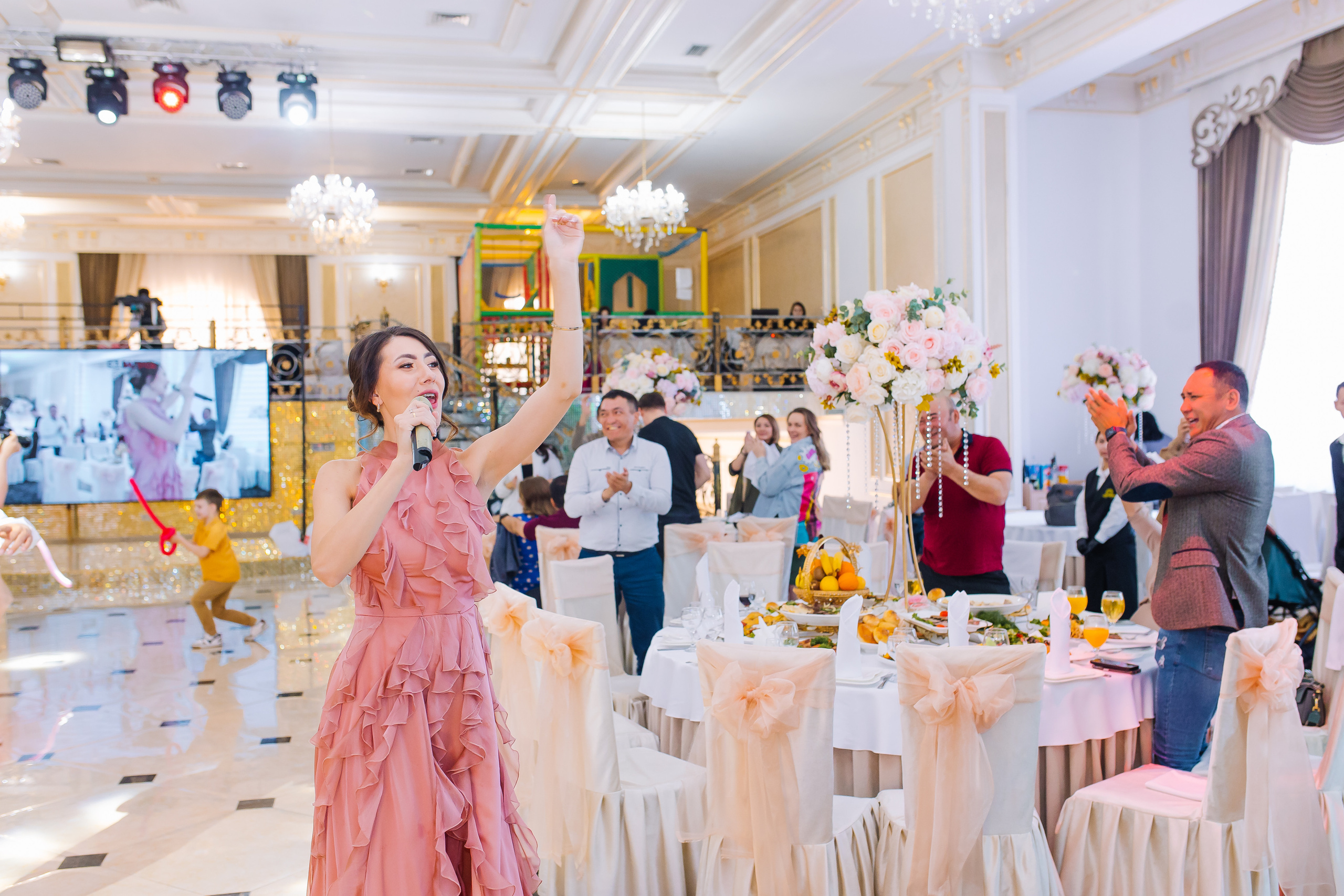 Репортаж. Свадебный и семейный фотограф в Алматы Laura Dosmann