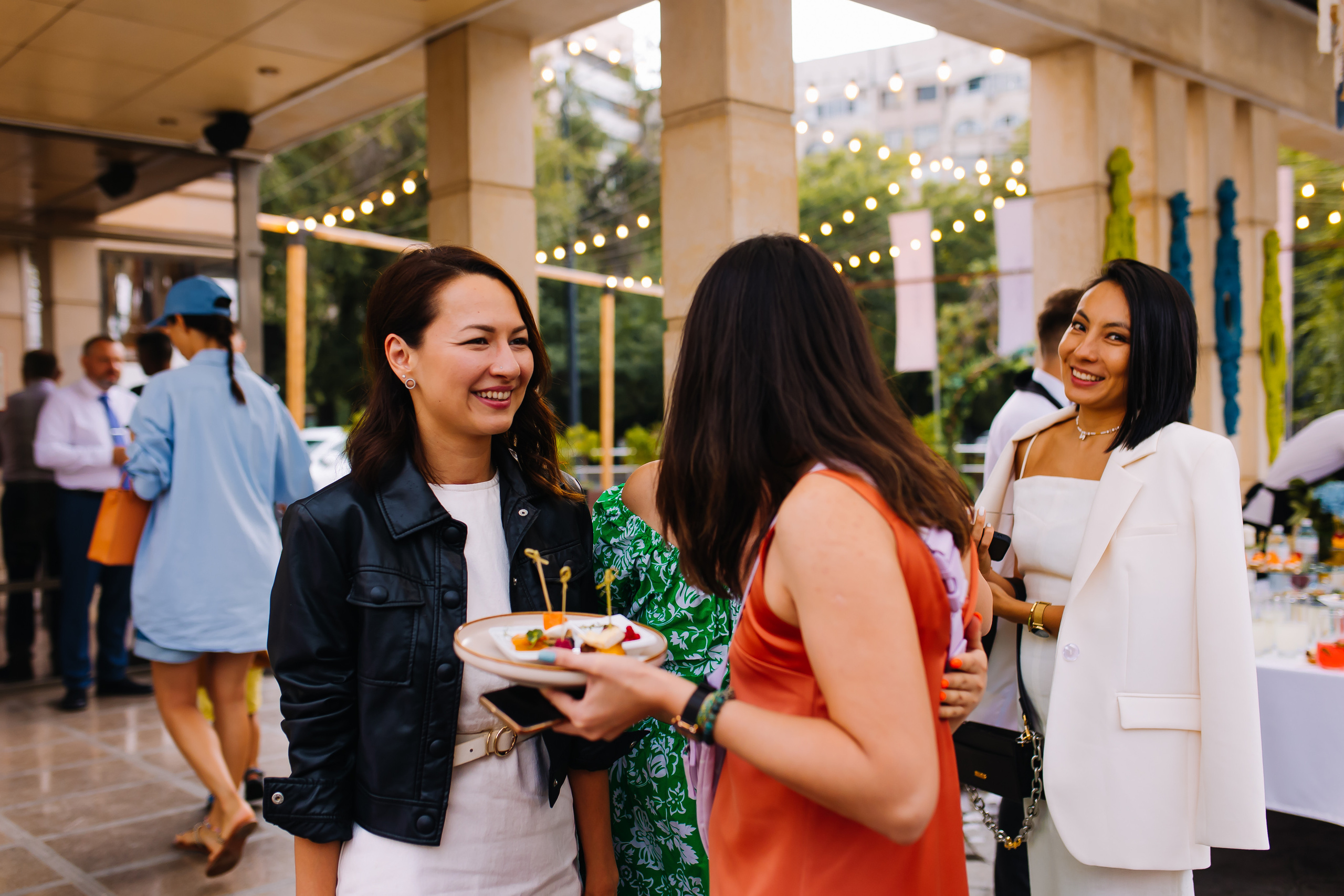 Репортаж. Свадебный и семейный фотограф в Алматы Laura Dosmann