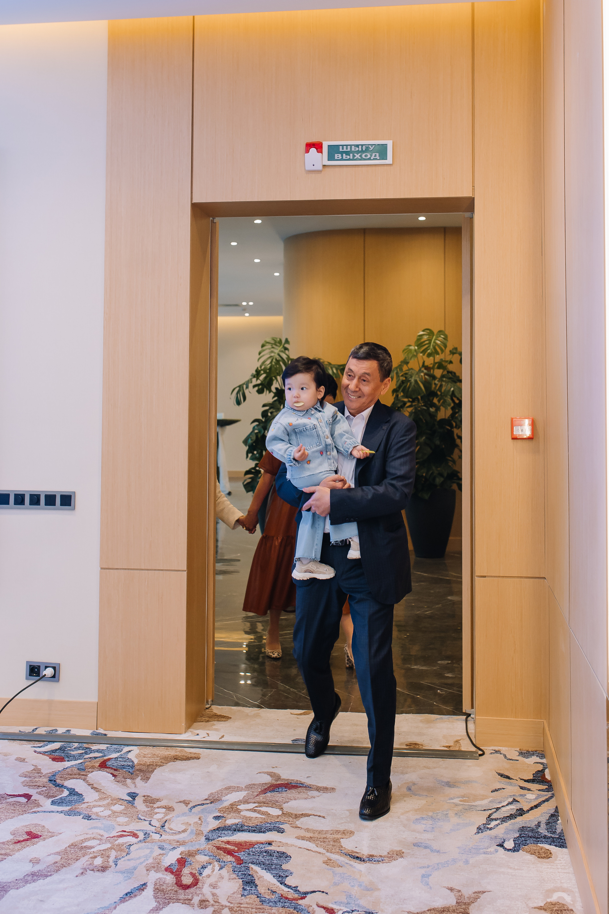 Репортаж. Свадебный и семейный фотограф в Алматы Laura Dosmann