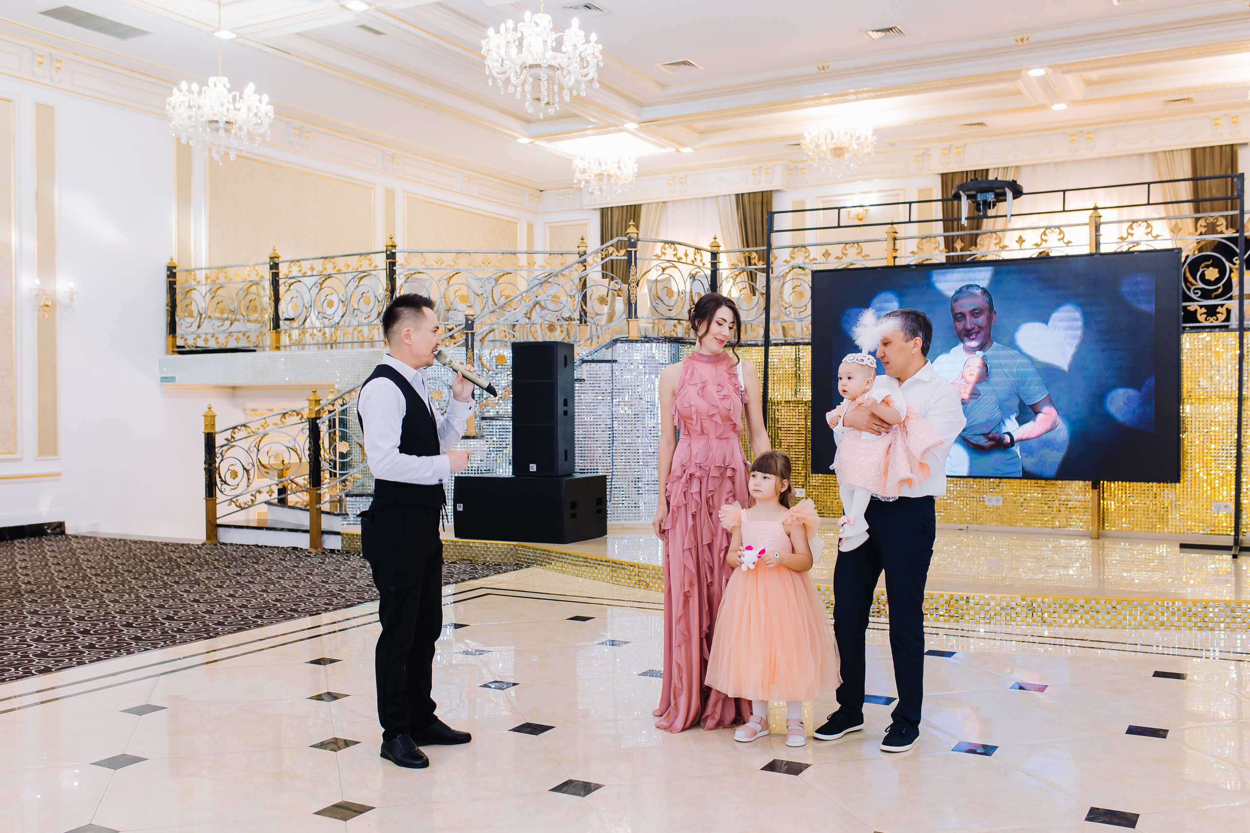 Репортаж. Свадебный и семейный фотограф в Алматы Laura Dosmann