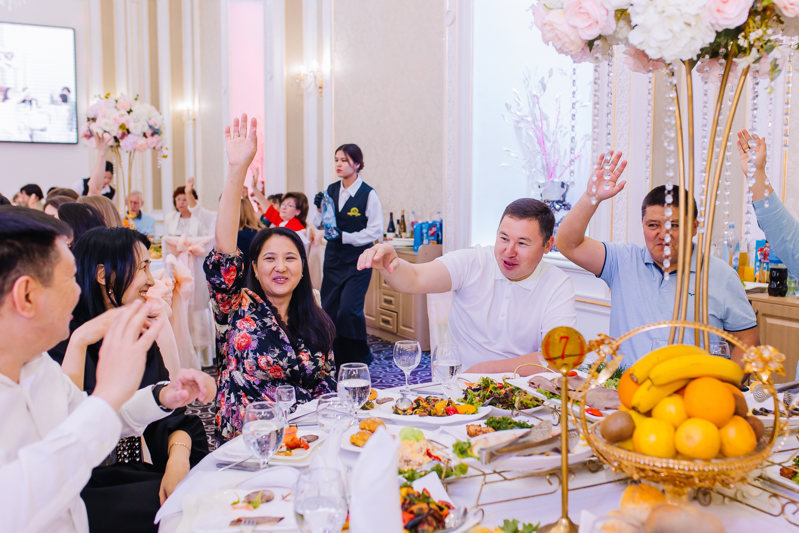 Репортаж. Свадебный и семейный фотограф в Алматы Laura Dosmann