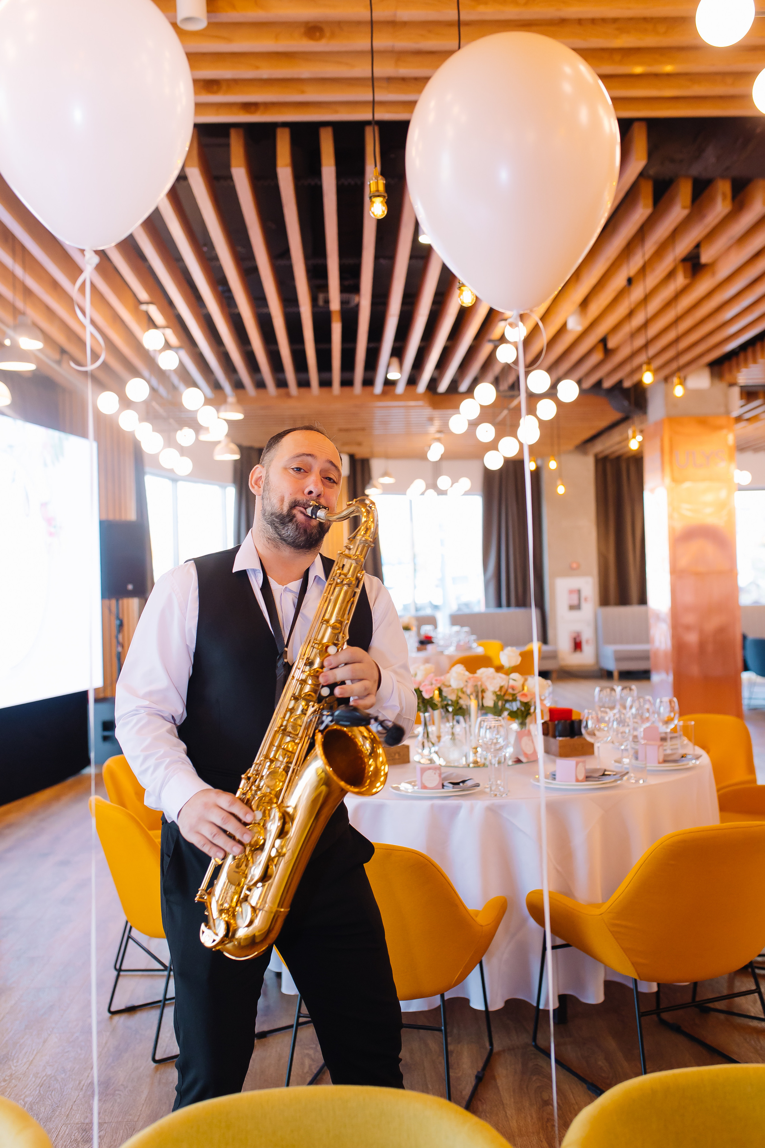 Репортаж. Свадебный и семейный фотограф в Алматы Laura Dosmann