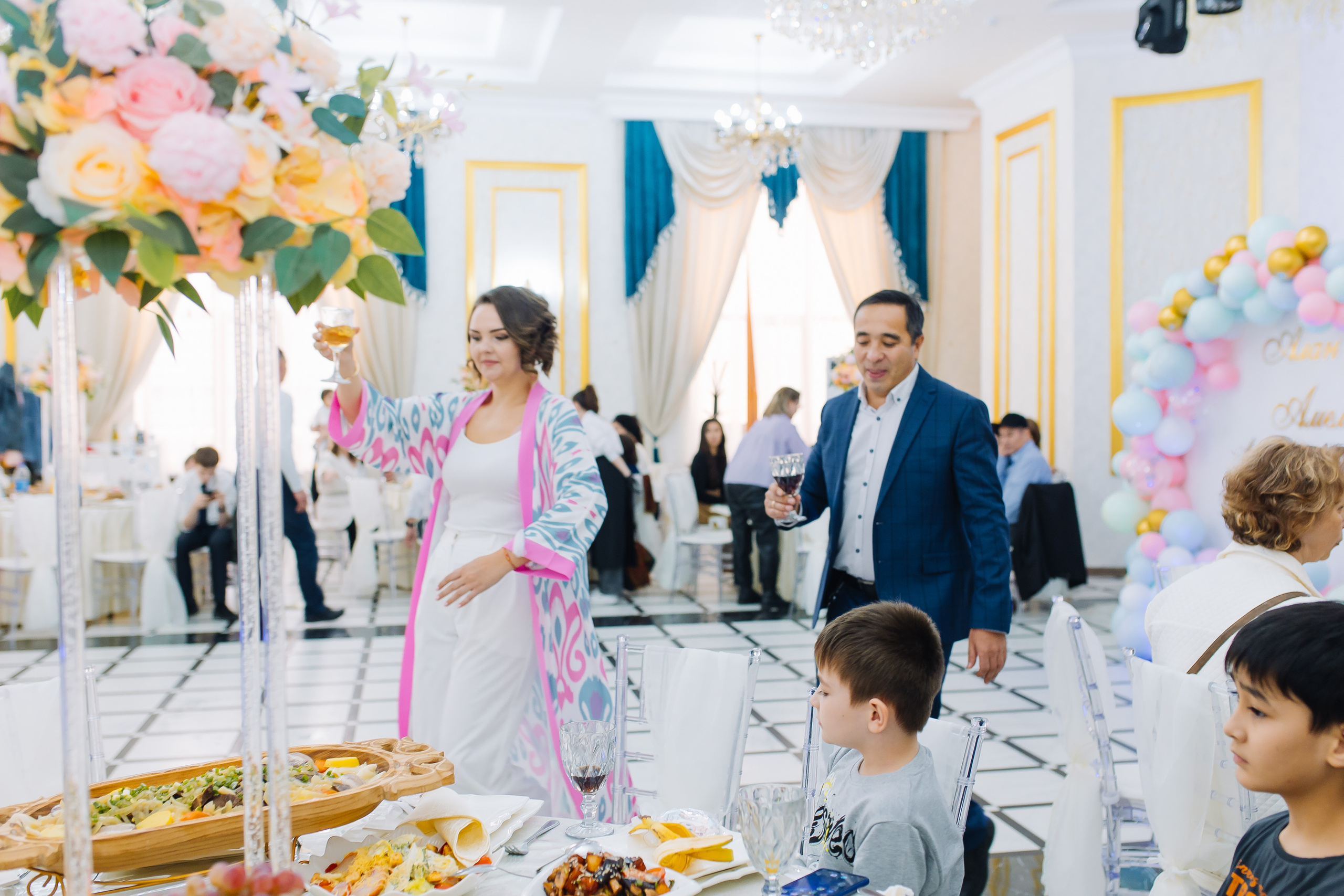 Репортаж. Свадебный и семейный фотограф в Алматы Laura Dosmann