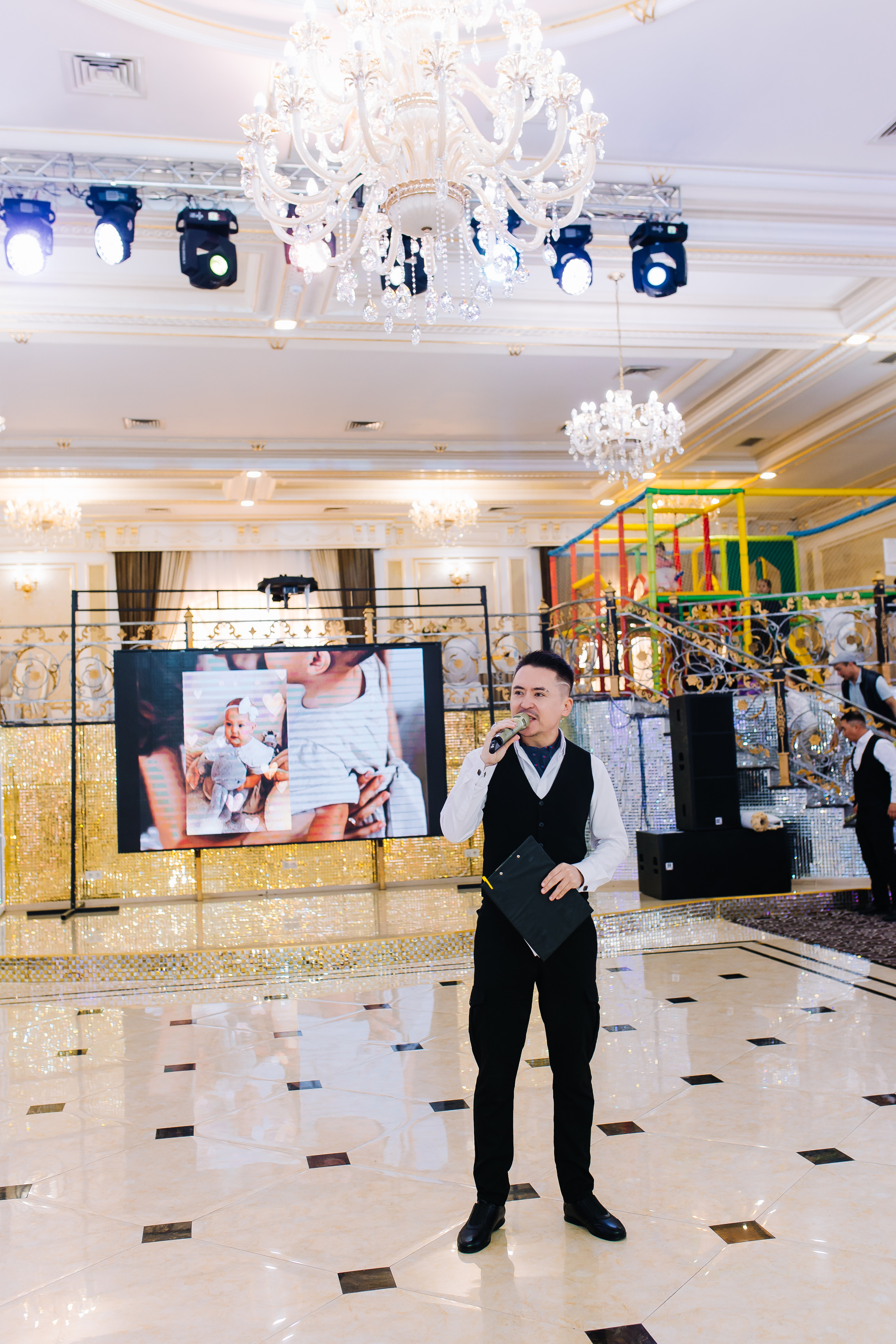 Репортаж. Свадебный и семейный фотограф в Алматы Laura Dosmann